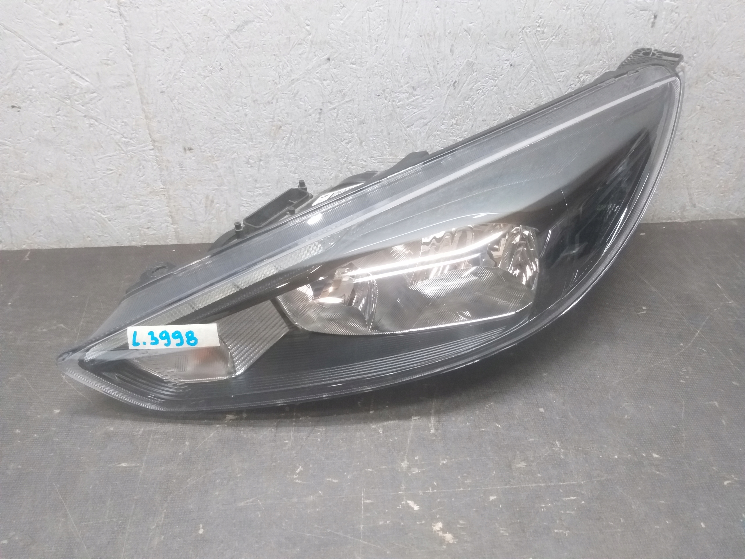 light front left FORD FOCUS MK3 LIFT 14- LED F1EB-13W030-AGB