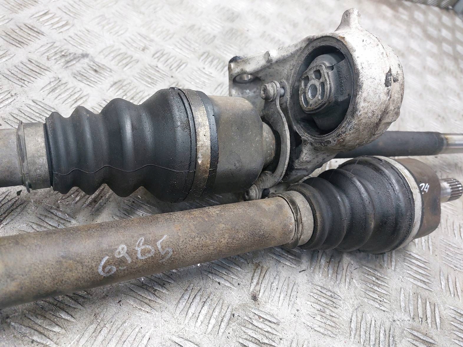 semi-axis left front + right front 5B PEUGEOT 308 and 1.6 HDI