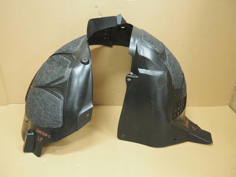 подкрылки левая передняя opel ZAFIRA C III 13301571LH