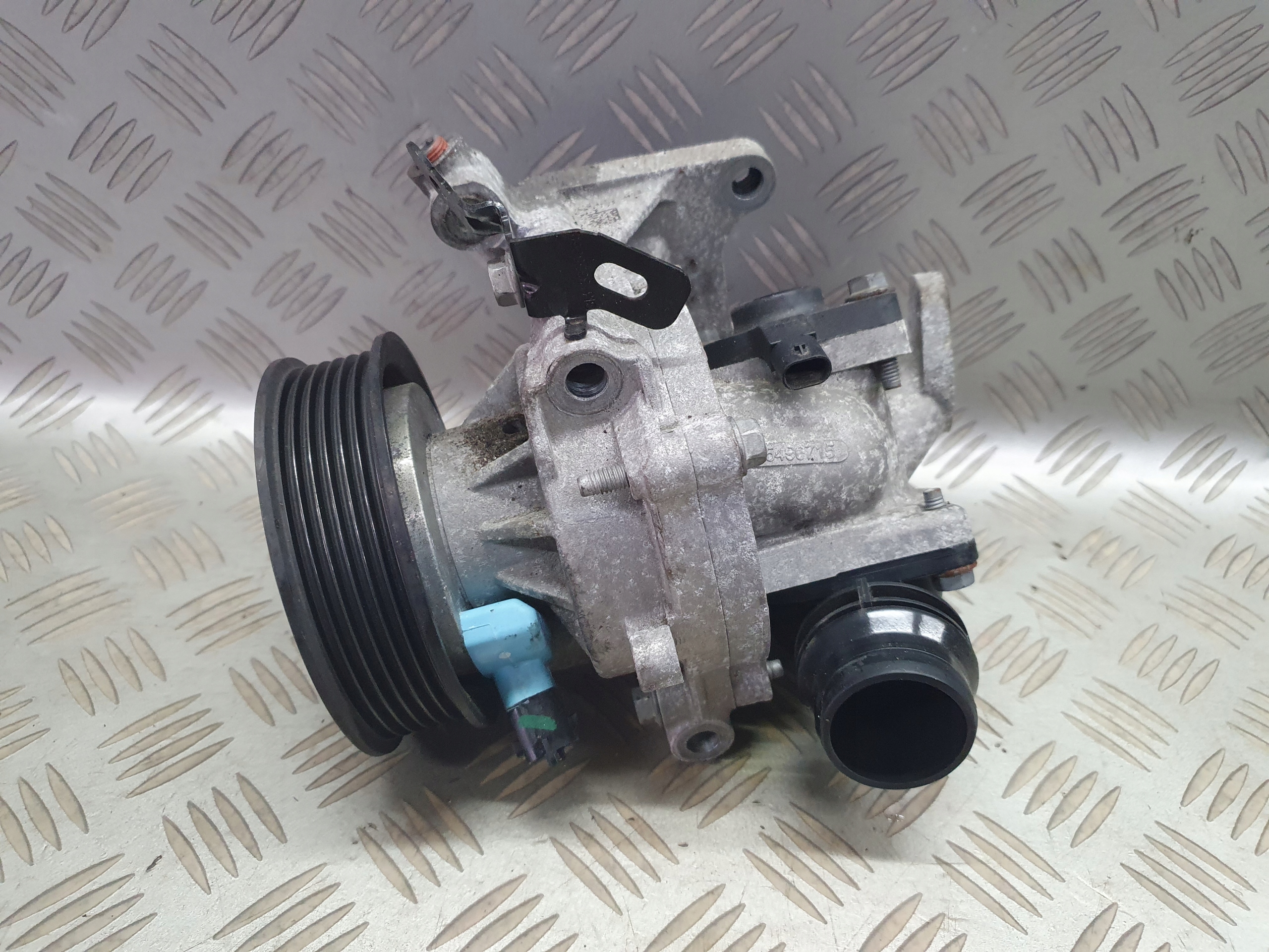 55490715 55488479 - ВОДЯНОЙ НАСОС ТЕРМОСТАТ OPEL MERIVA B 1.6 CDTI