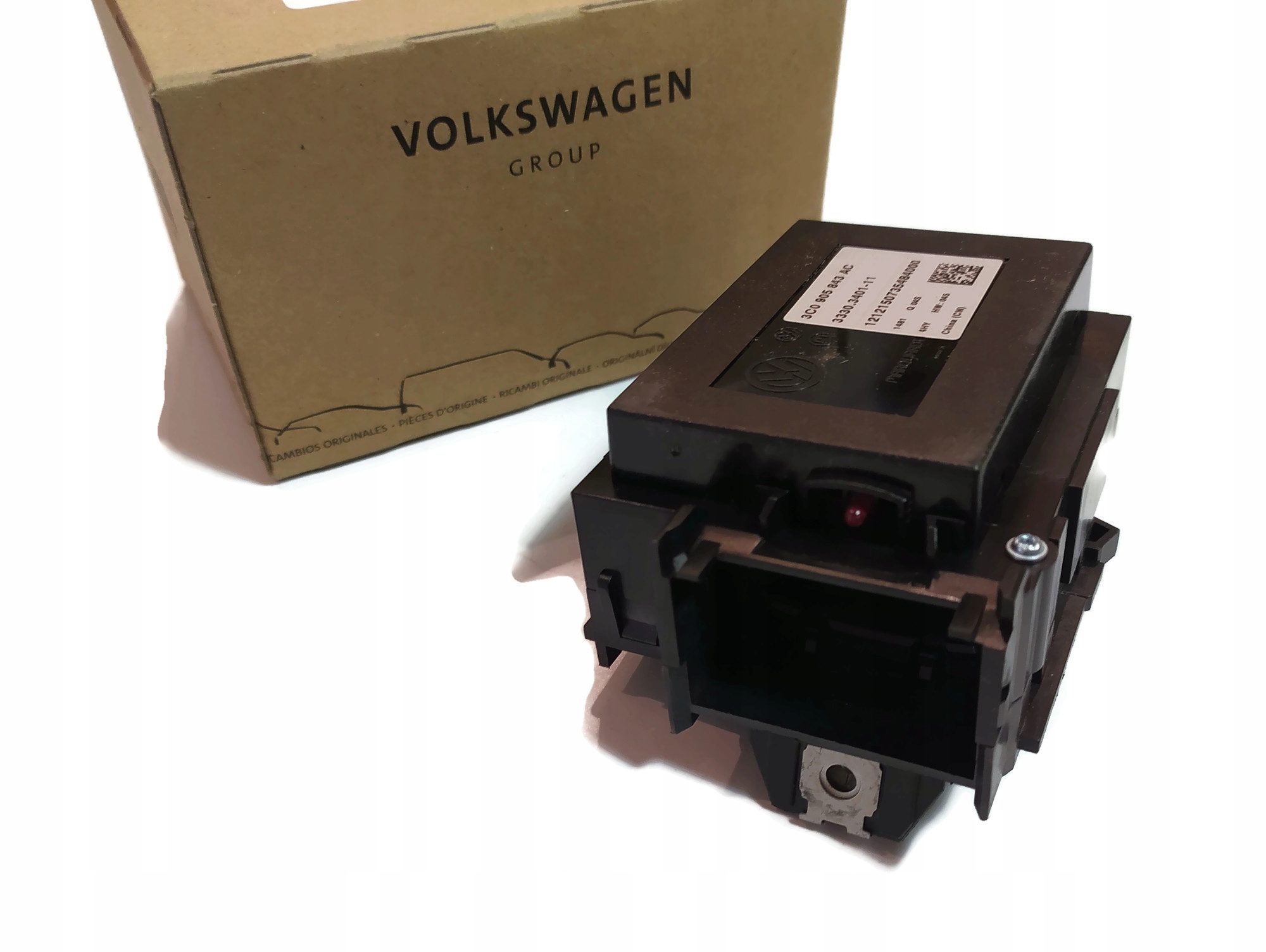 NOWY ORYGINALNY Wlacznik zaplonu VW Passat B6 CC