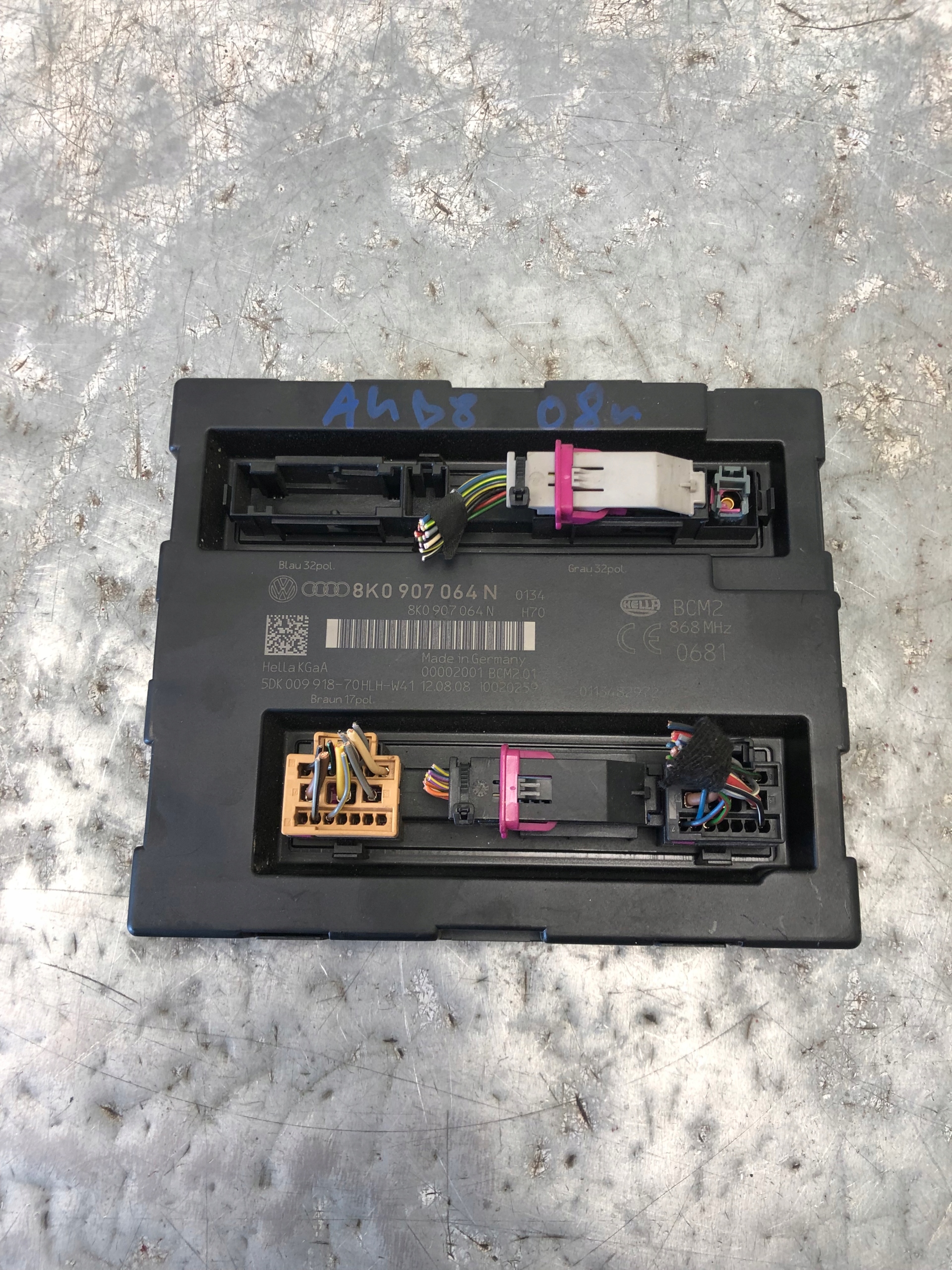 module control unit KOMFORTU AUDI A4 B8 8K0907064N