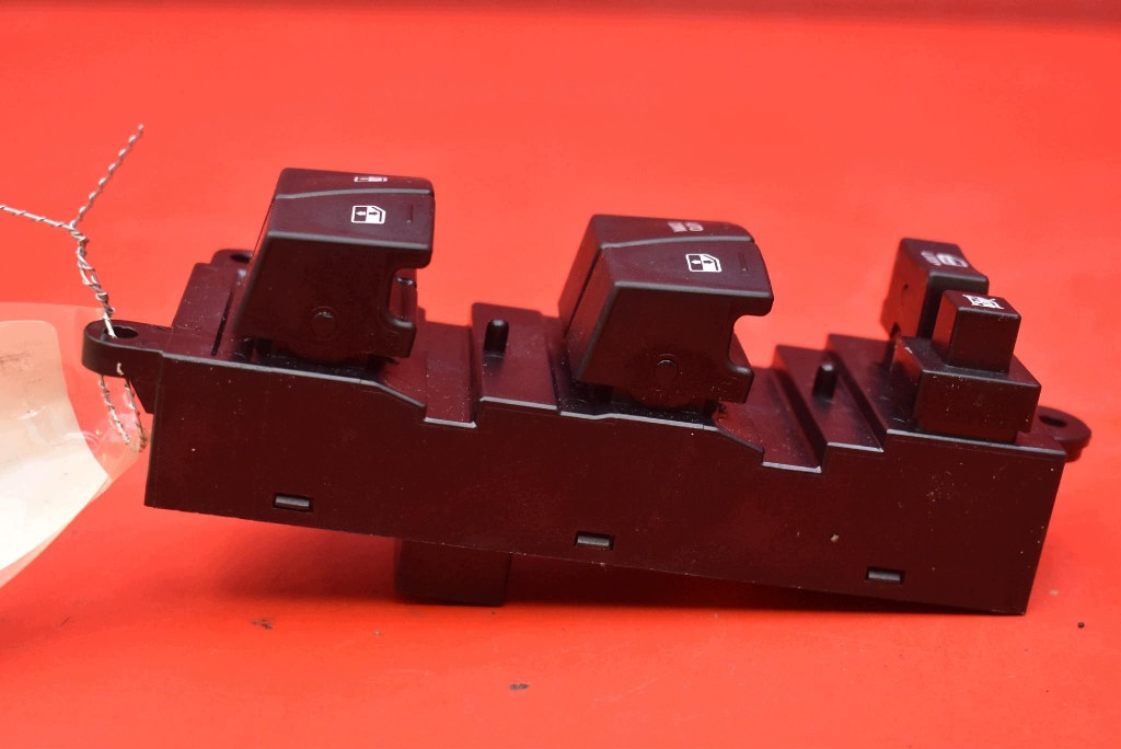 control panel of the window EU A00068994 BAIC BEIJING X3 LIFT 19