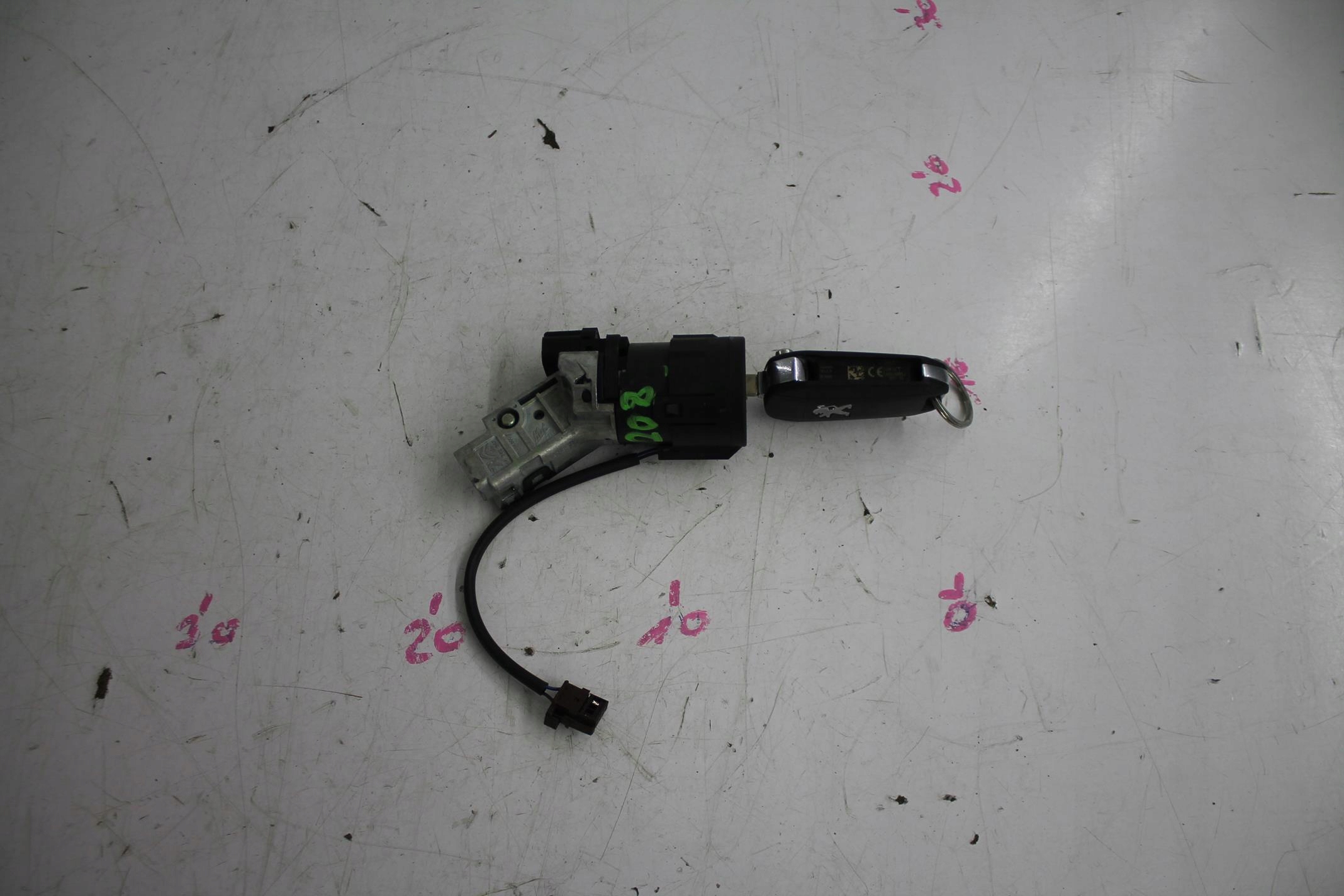 ignition key KOMPLET 96762547 PEUGEOT 208 12
