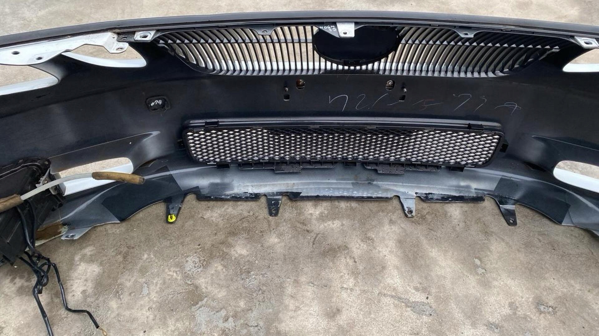 бампер передний lexus GS 300 2005-2008 oe 52119-30671