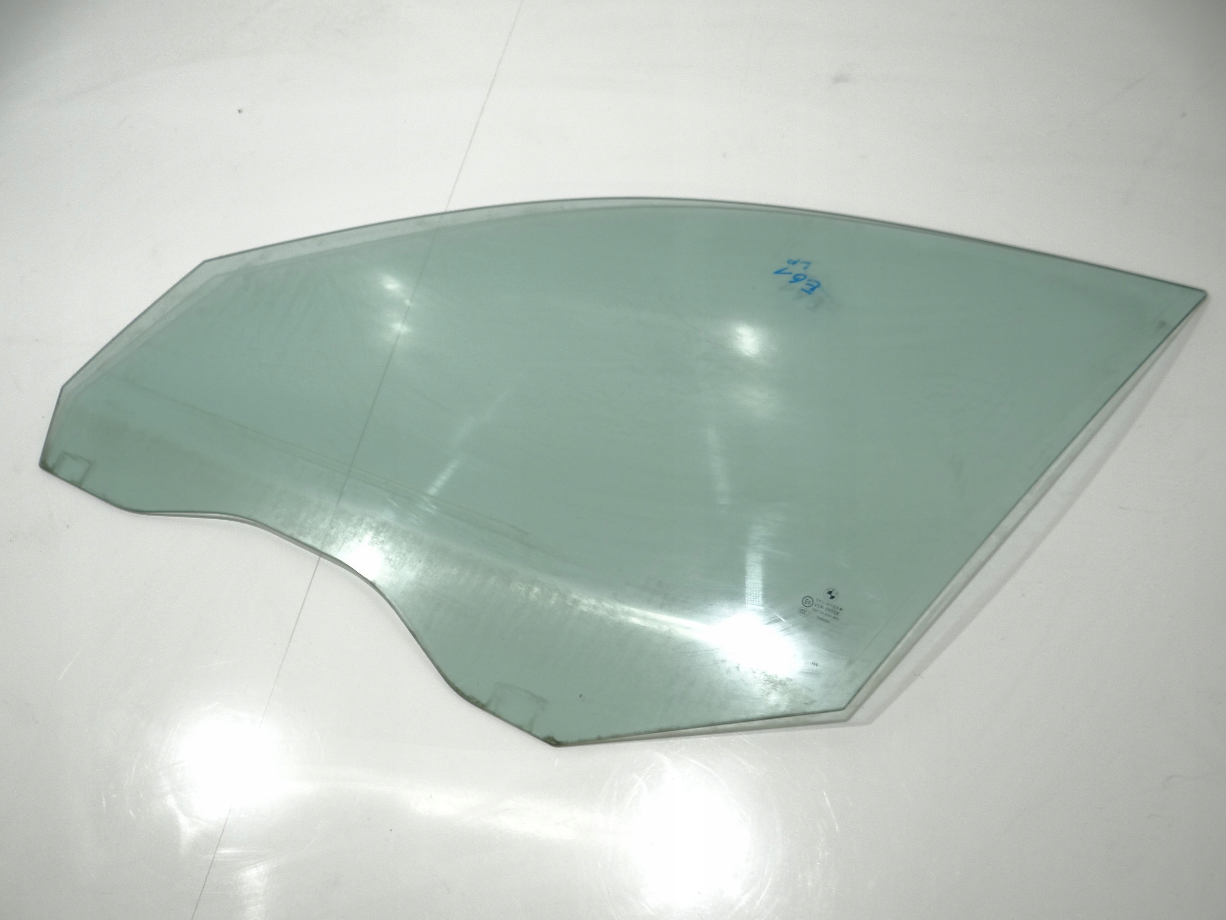 window door left front BMW E61 (16932644)