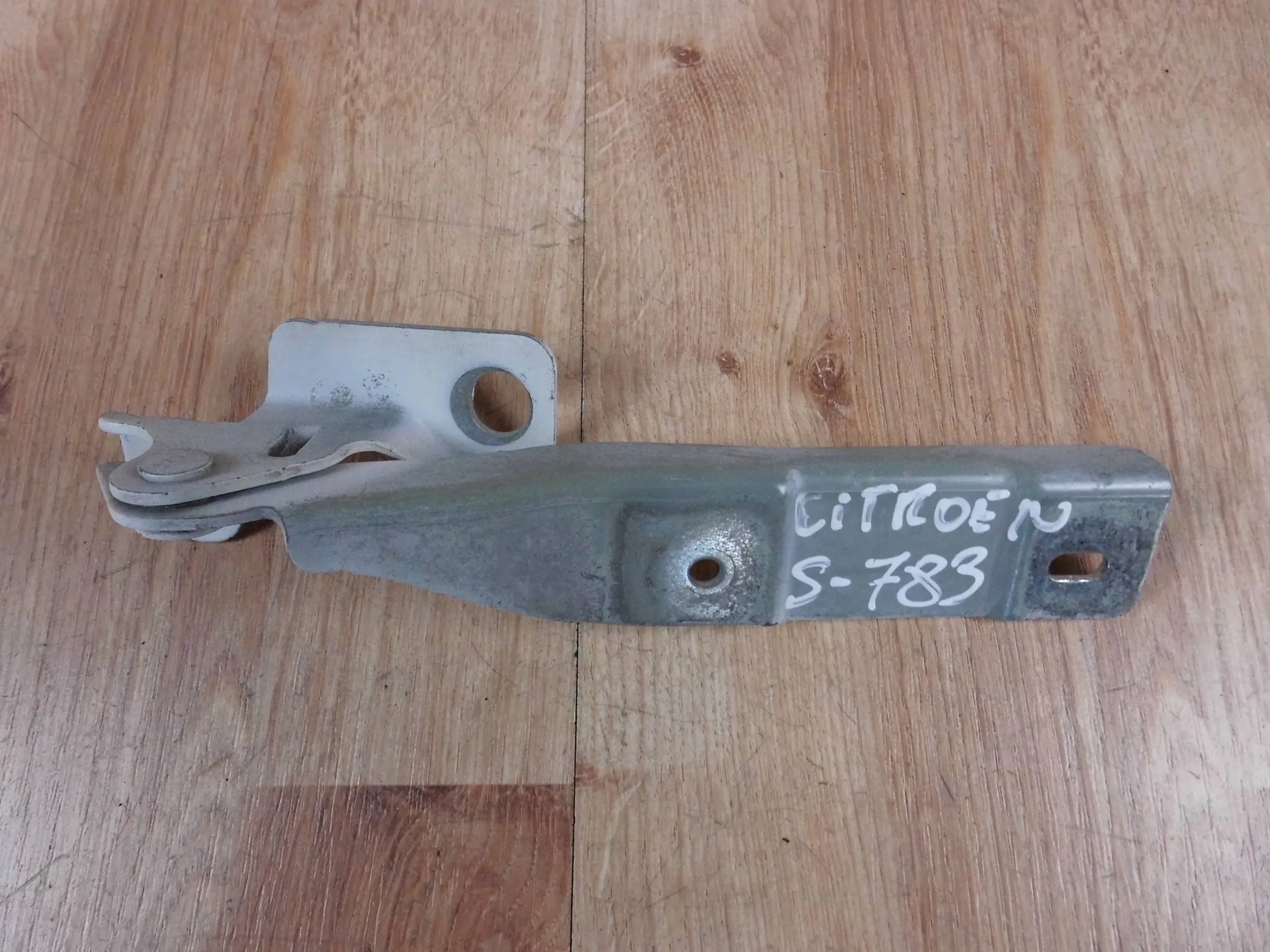 Citroen DS3 hinge bonnet hinges right left komplet 9683552480D 9683552580G