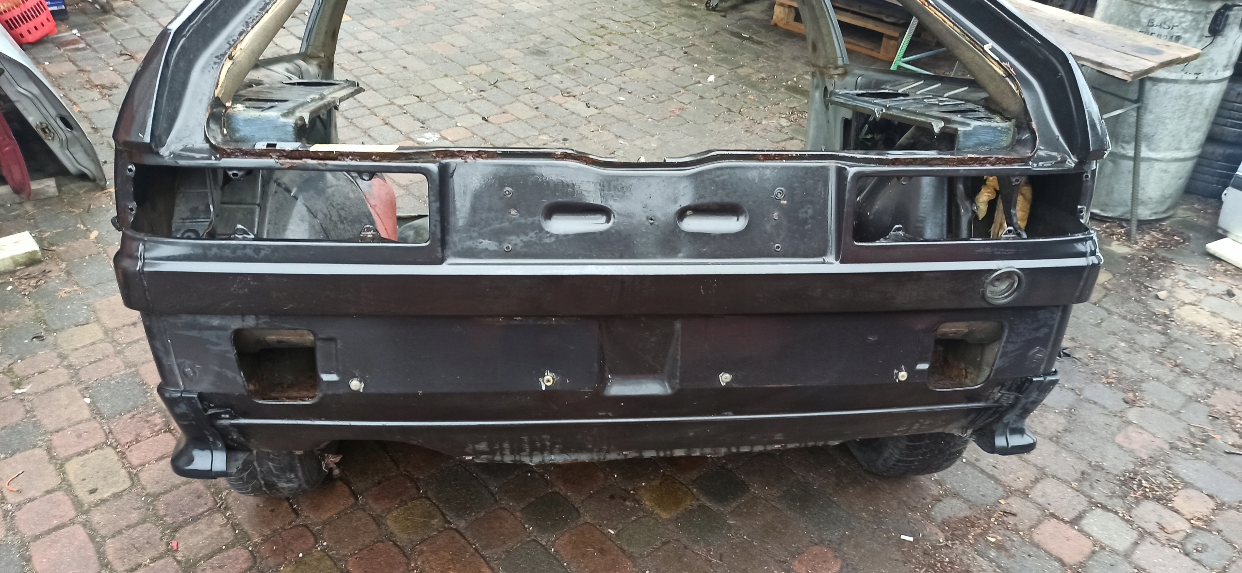 VW SCIROCCO MK2 82-93 РЕМЕННАЯ ЗАДНЯЯ СТЕНКА ЗАДНЯЯ