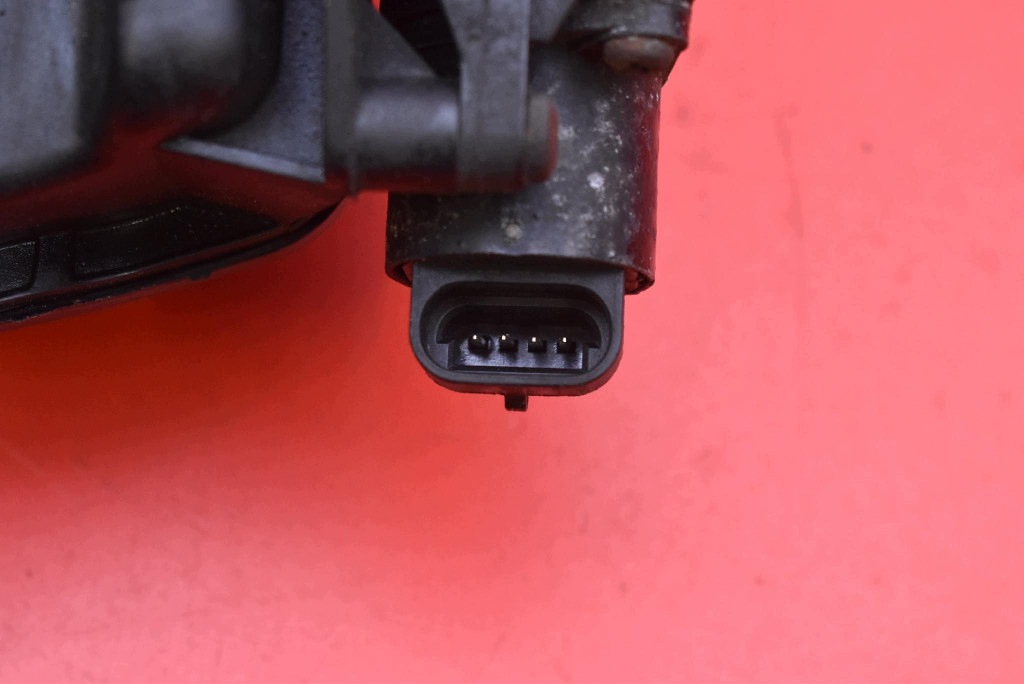 Gehäuse filter luft 8200420862 RENAULT THALIA 2 II 1.4 16V 98 KM 08-12
