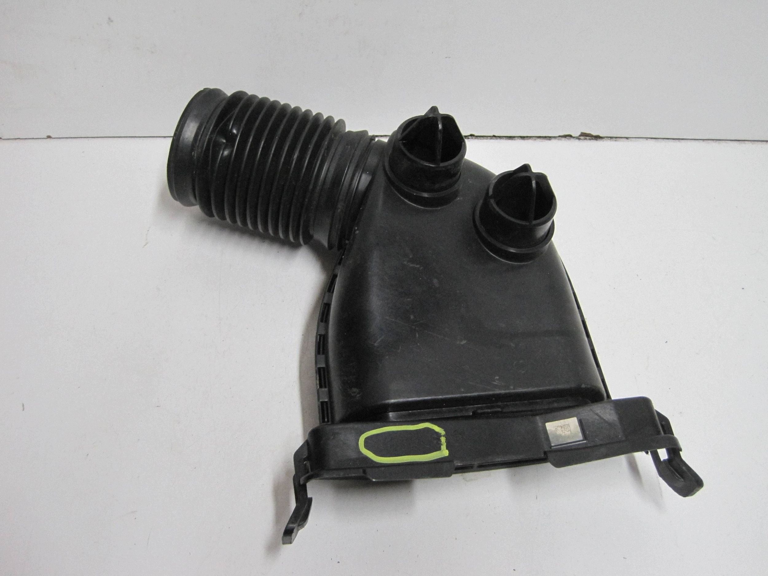 intake air MERCEDES-BENZ 72482727