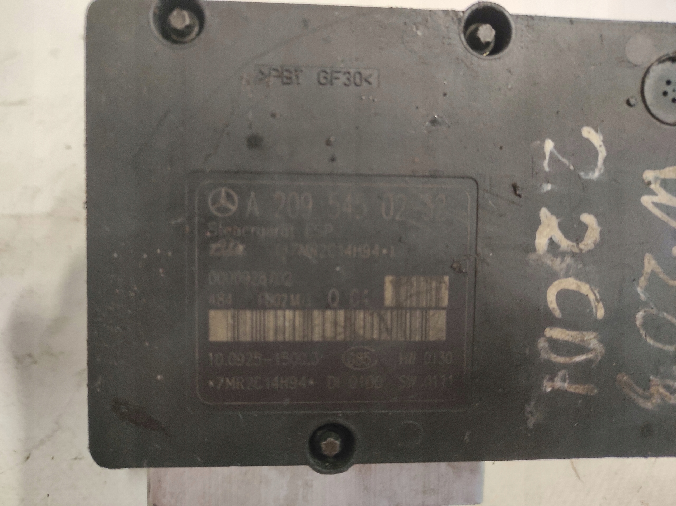 Pompa ABS Mercedes W 203 A2095450232 00009287D2