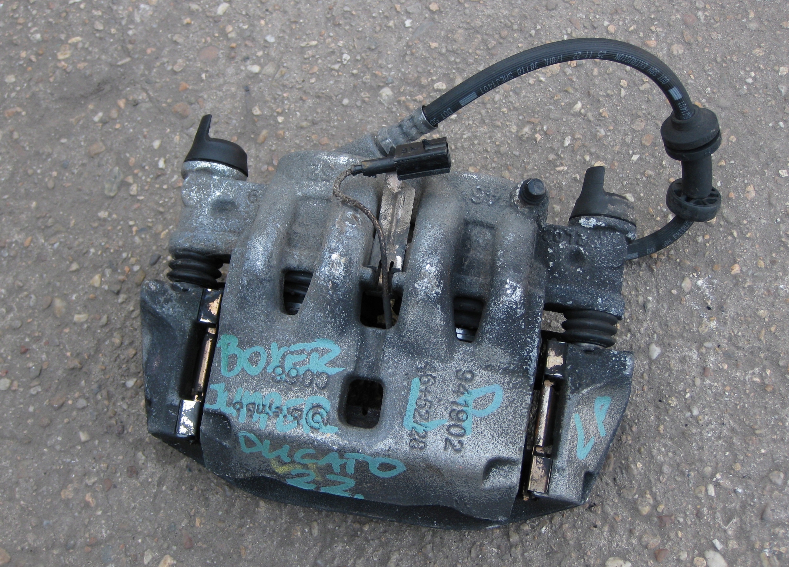BOXER JUMPER DUCATO 2.2 HDI 19R caliper left front