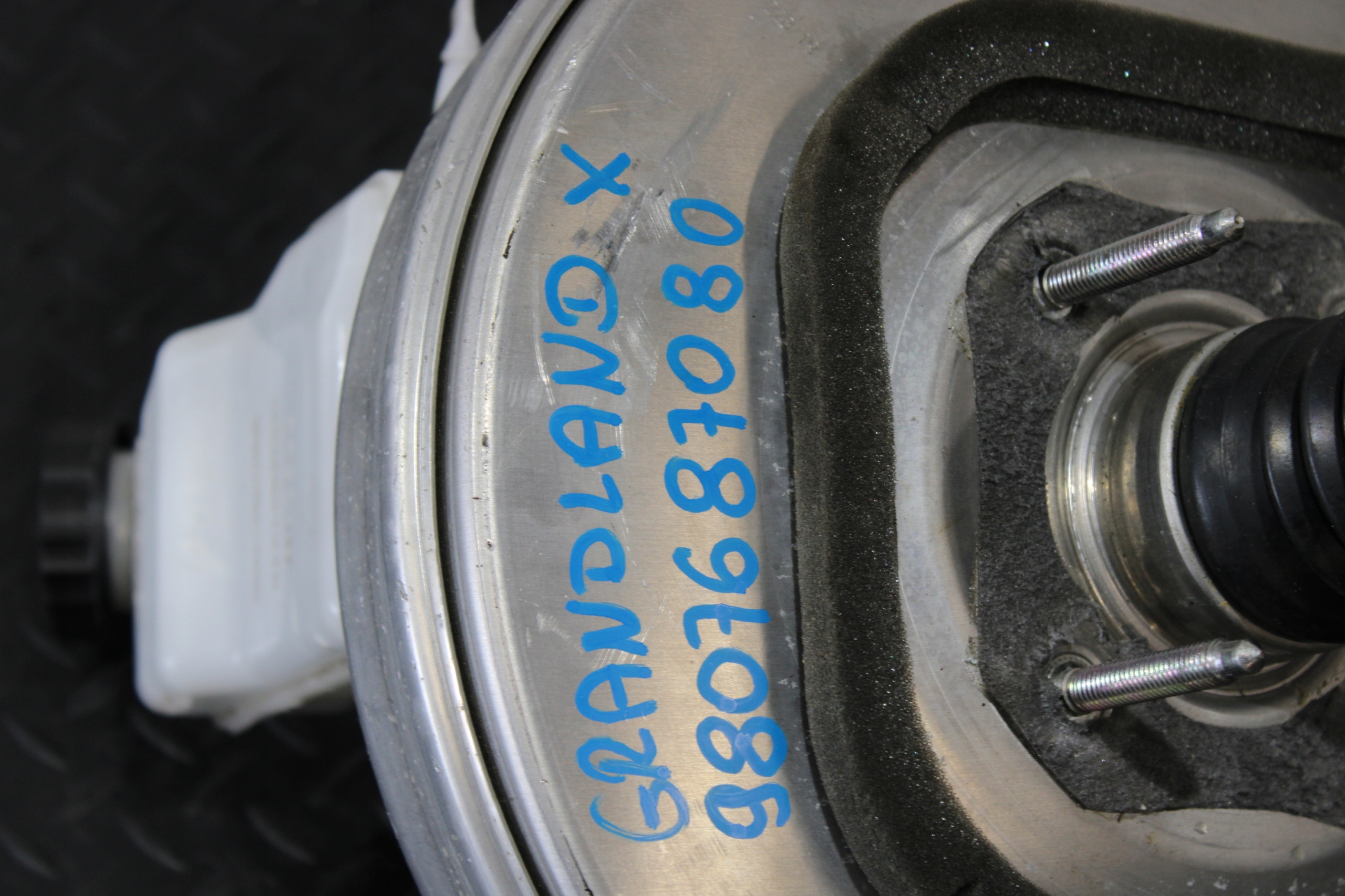 servo servofreno 9807687080 OPEL GRANDLAND X