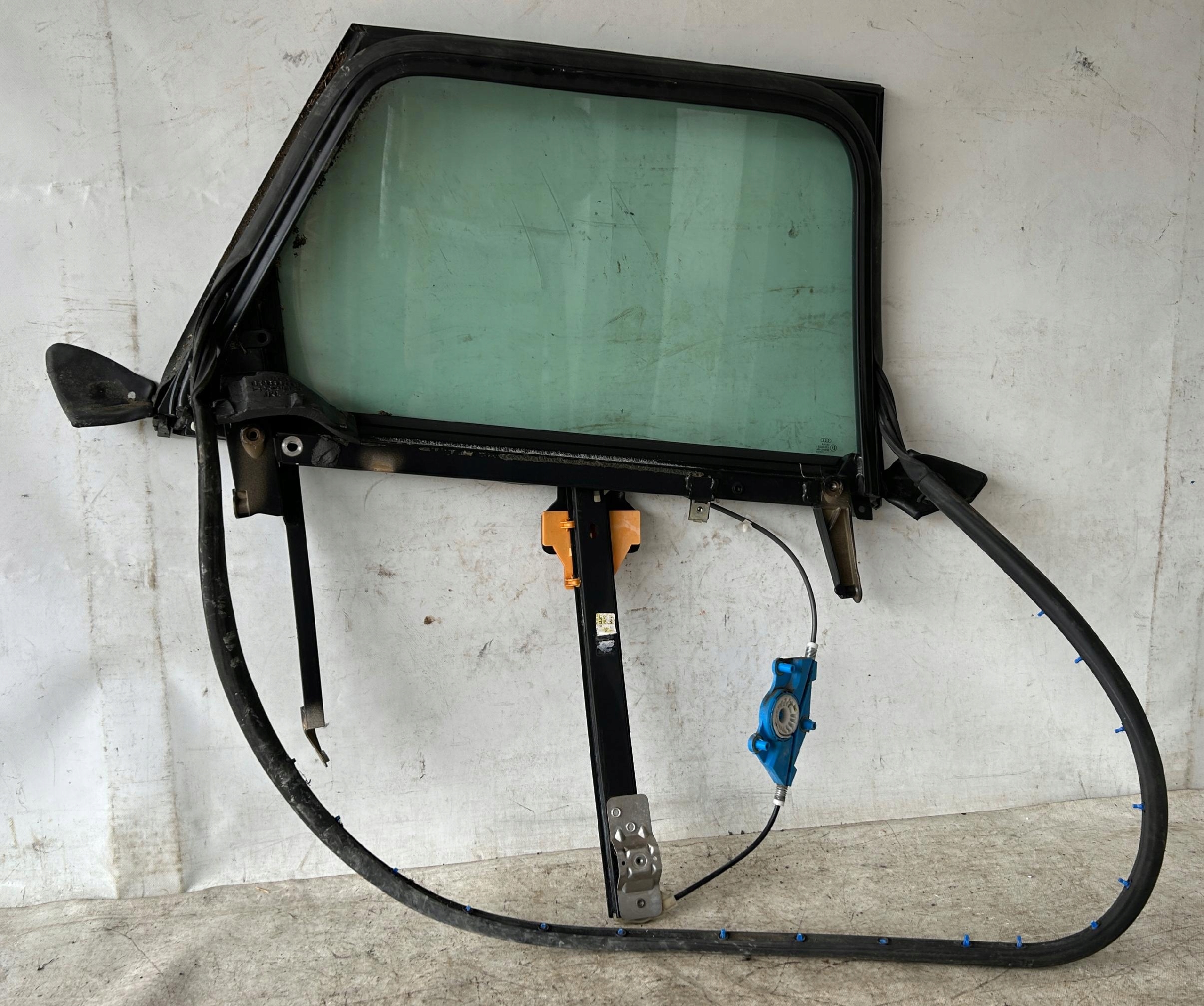 window left rear part lift frame AUDI A4 B6 KOMBI