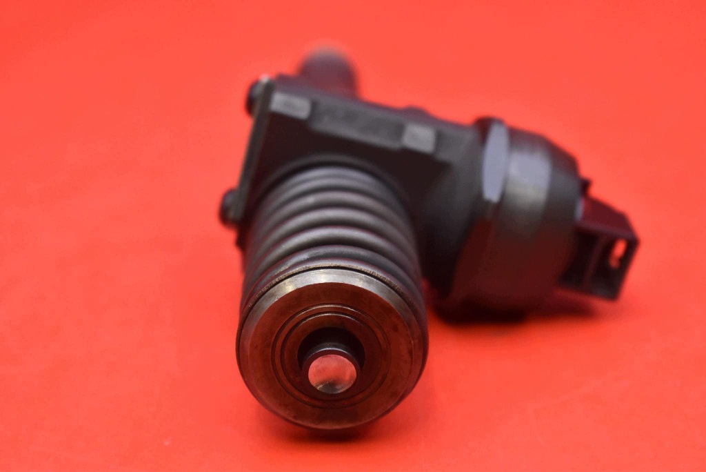 Einspritzdüse Einspritzdüse 0414720215 AUDI A3 8P 1.9 TDI 105 KM 03-05