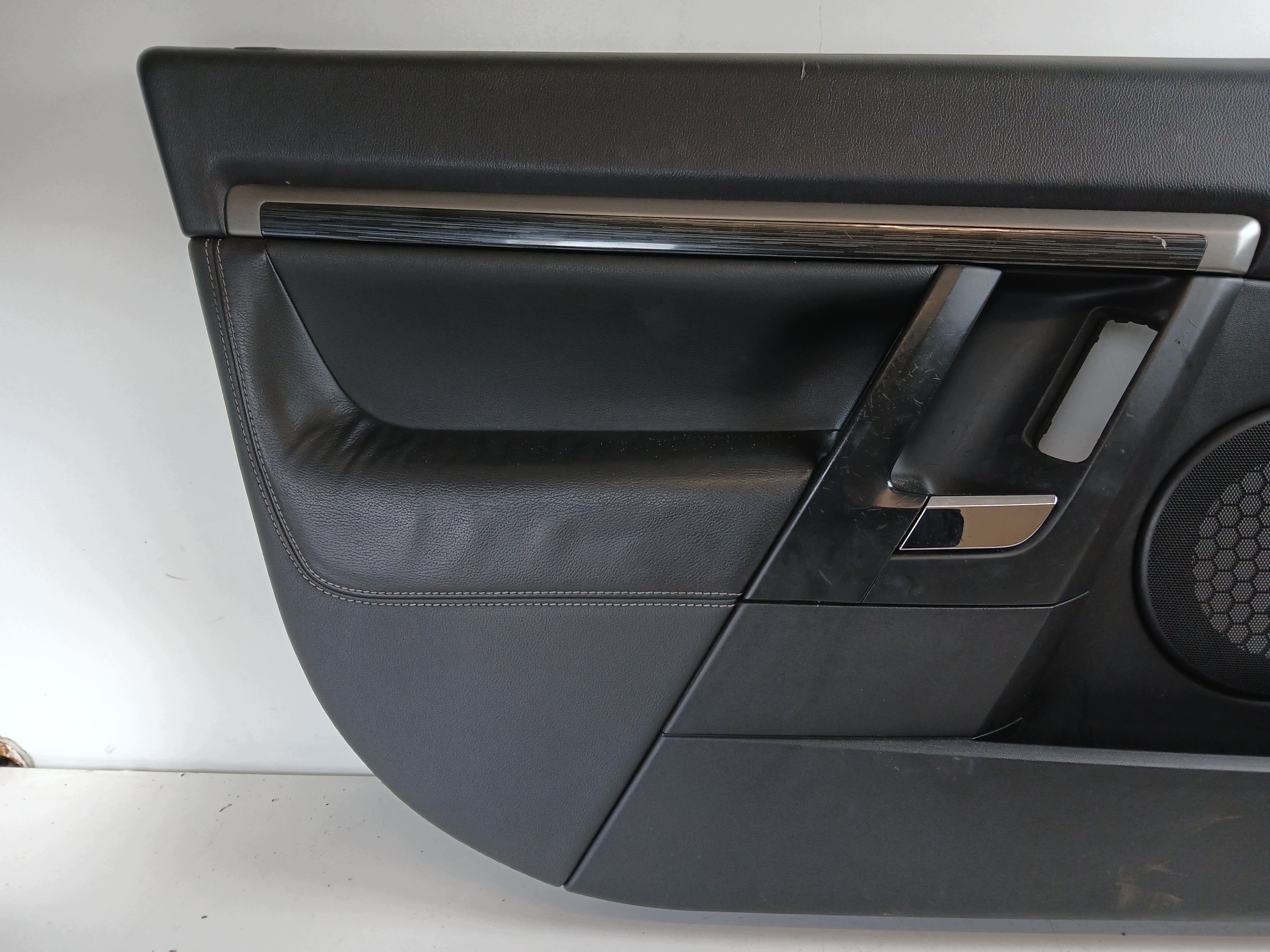OPEL VECTRA C LIFT side door left front moulding CHROM