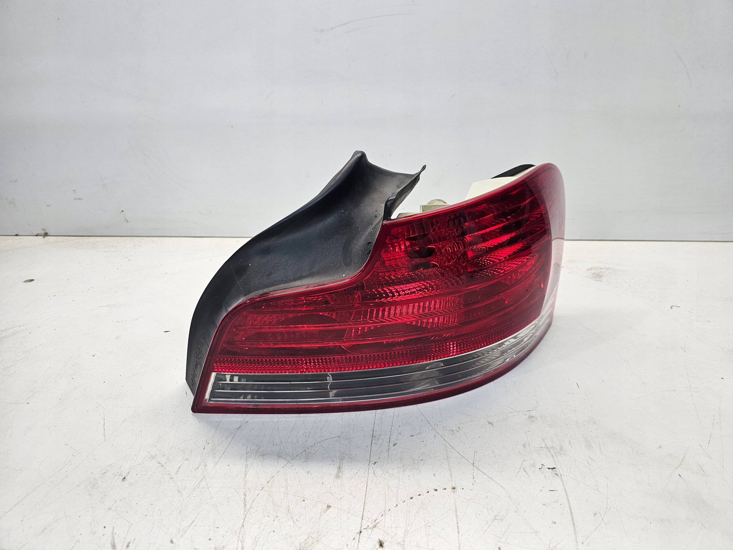 light right rear part BMW 1 CABRIO E88 63214869810