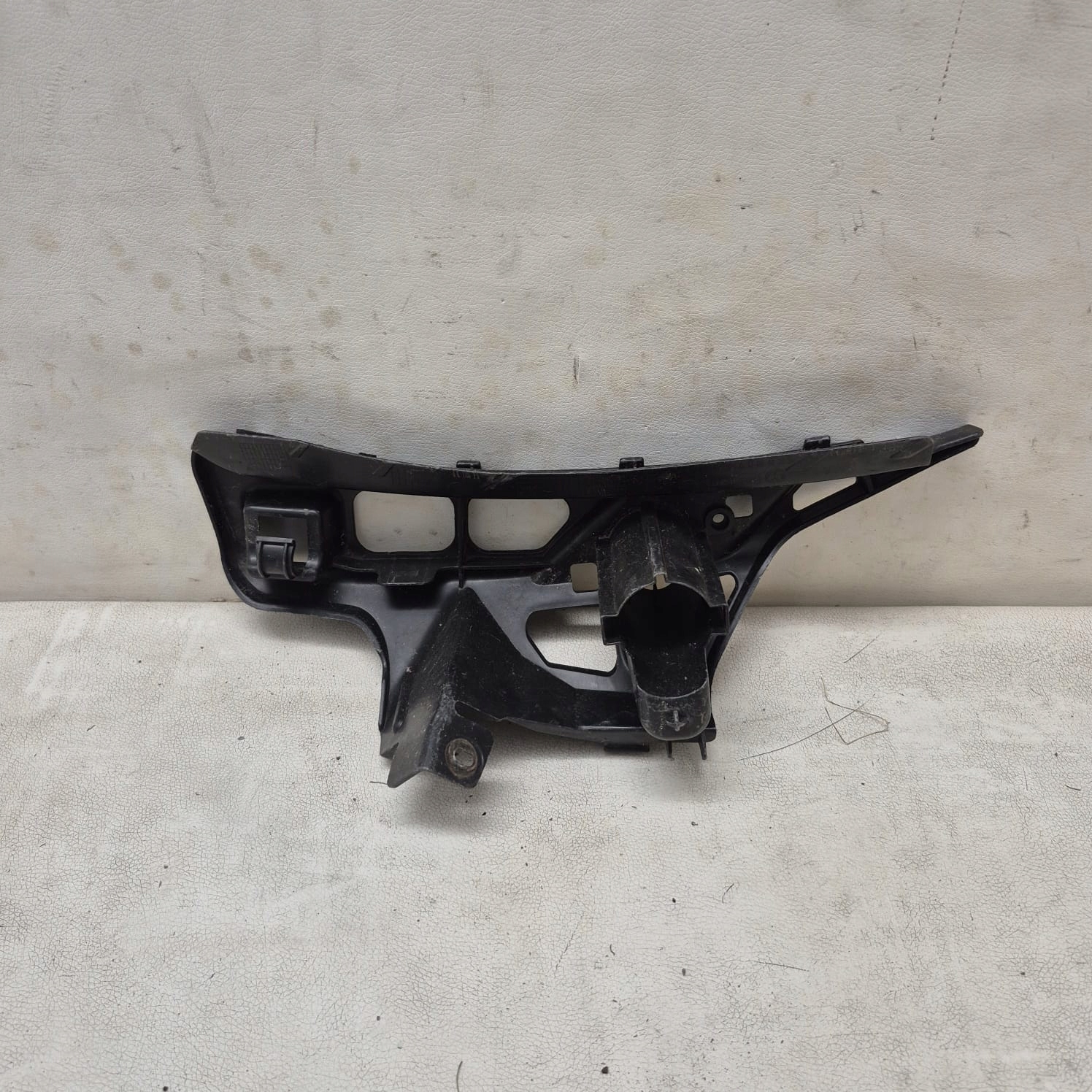 VW GOLF VI 6 08-12 holder support right front front
