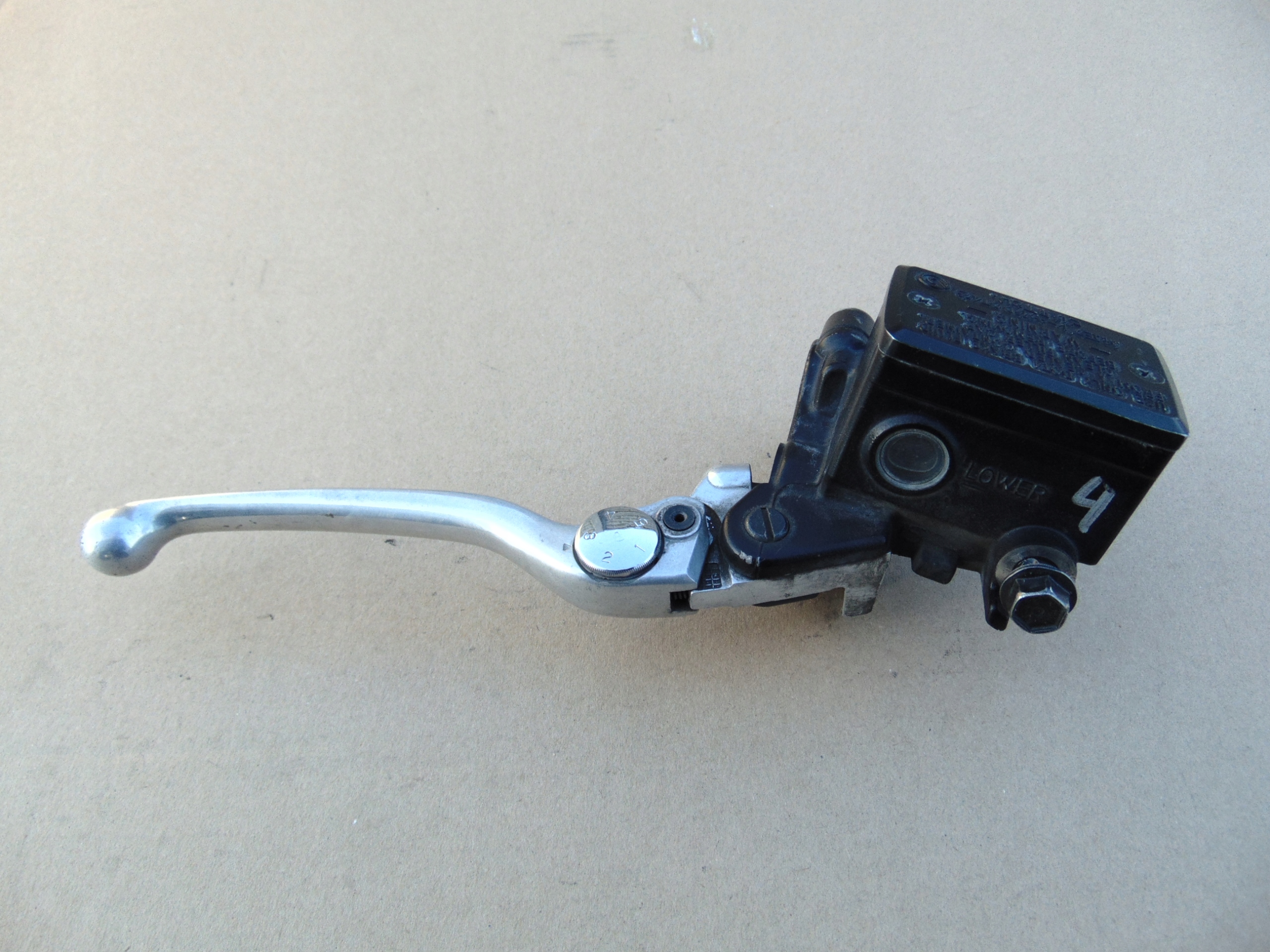 YAMAHA FJR 1300 06-12 POMPA HAMULCA PRZÓD KLAMKA