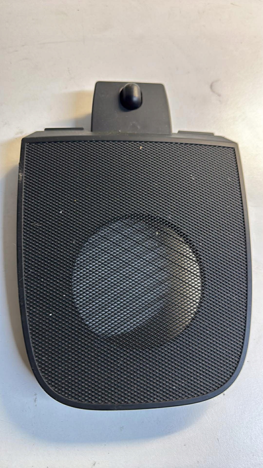 de couverture du haut parleur Console Jaguar XF 8X23-04454-A x250