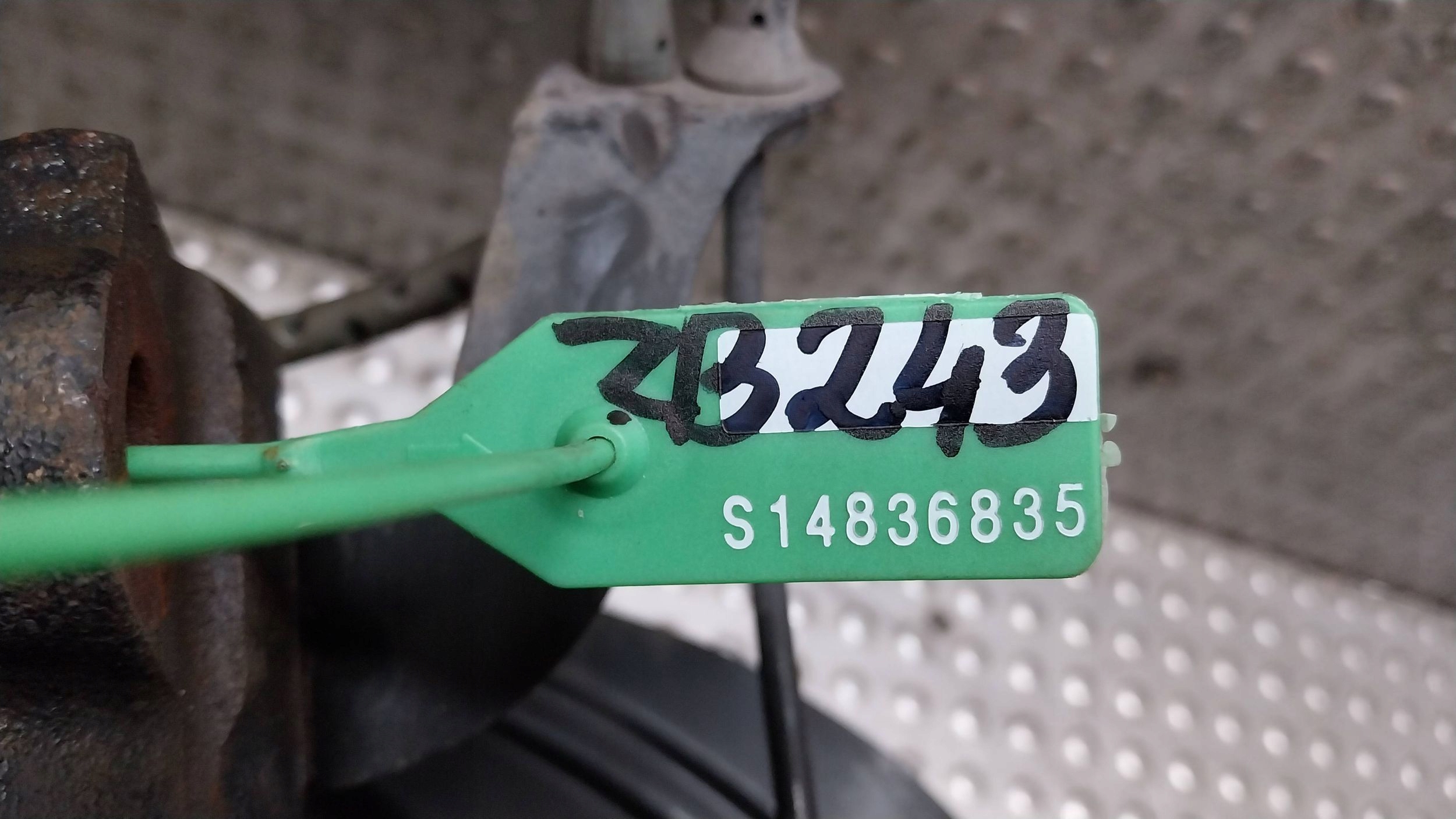 otoč čepu třmen levý předek KPL 6788699 BMW X1 E84 XDRIVE