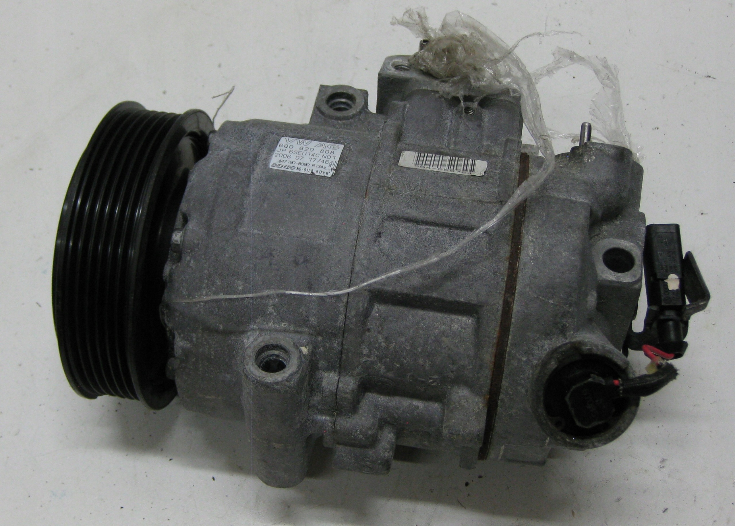 VW FOX 1.4 TDI Klimakompressor klimaanlage 6Q0820808
