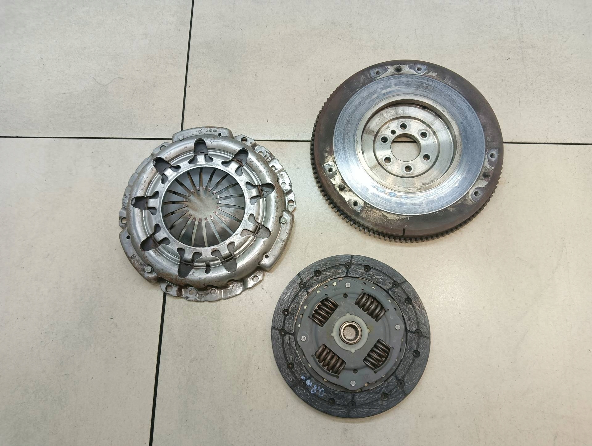 КОМПЛЕКТ СЦЕПЛЕНИЯ FIAT PUNTO 1.2 46470371