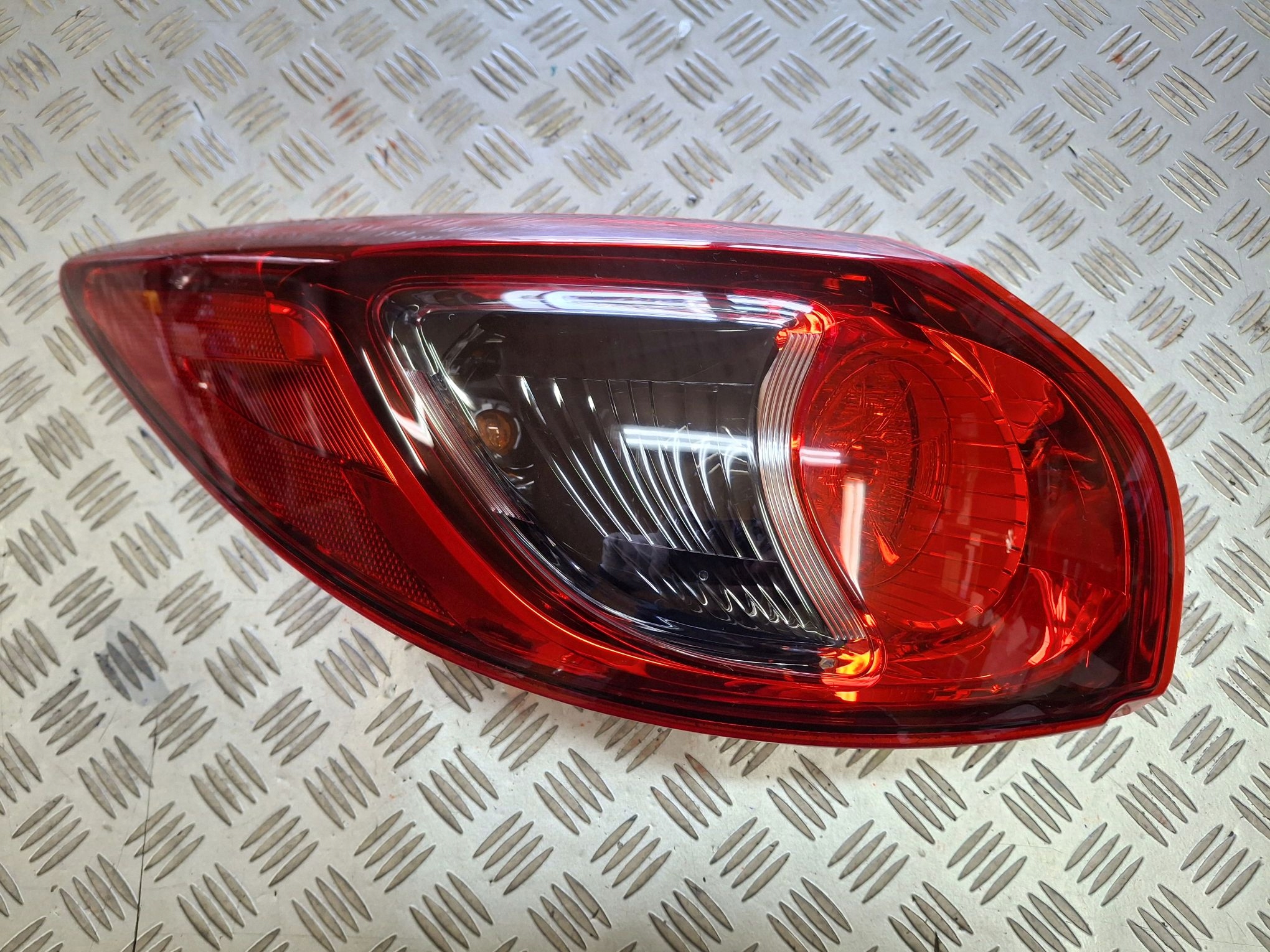 light rear left NAROZNA MAZDA CX-5 and 2012R->