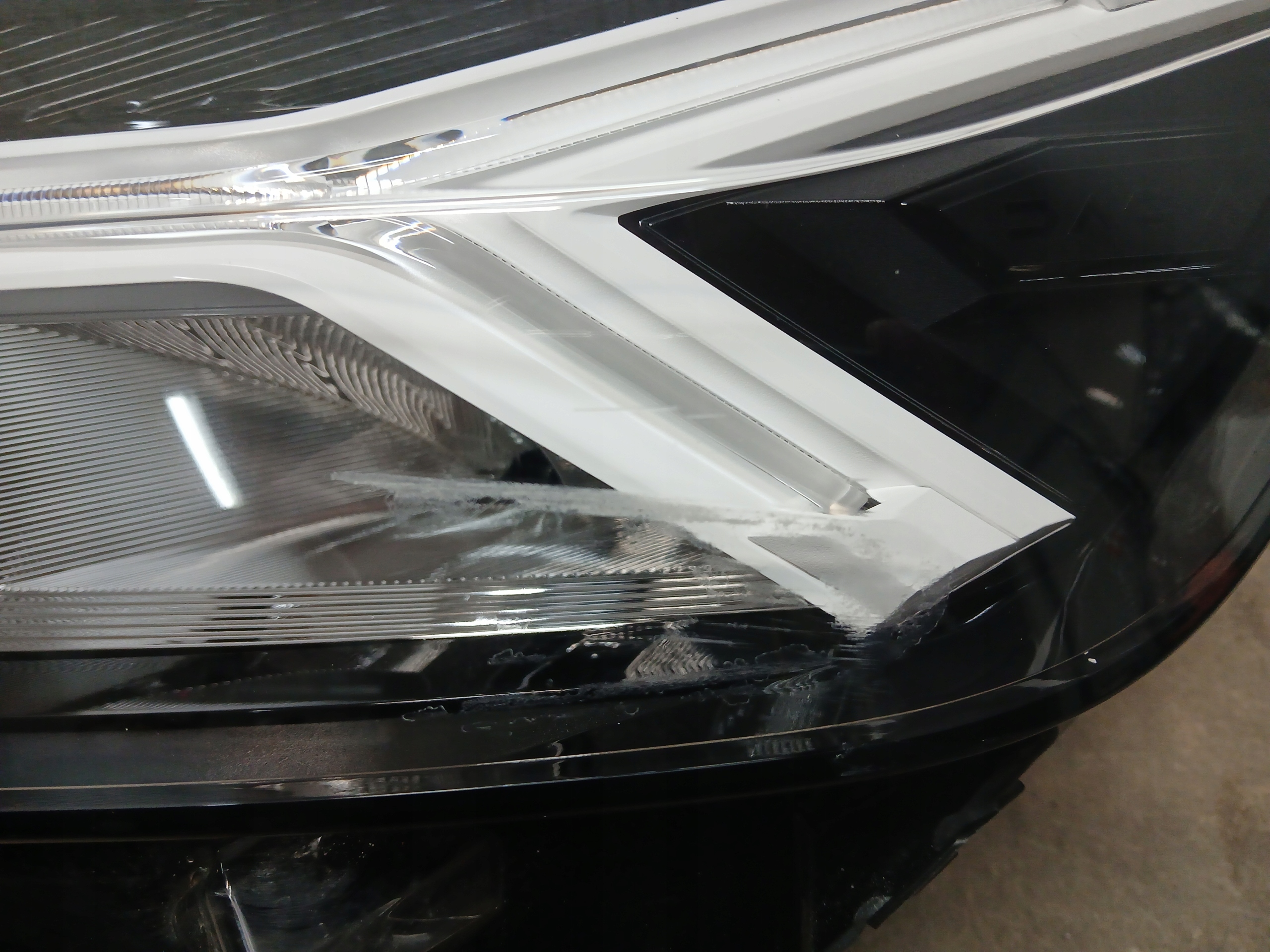 light front left DACIA SANDERO III 3 JOGGER LED 260601750R