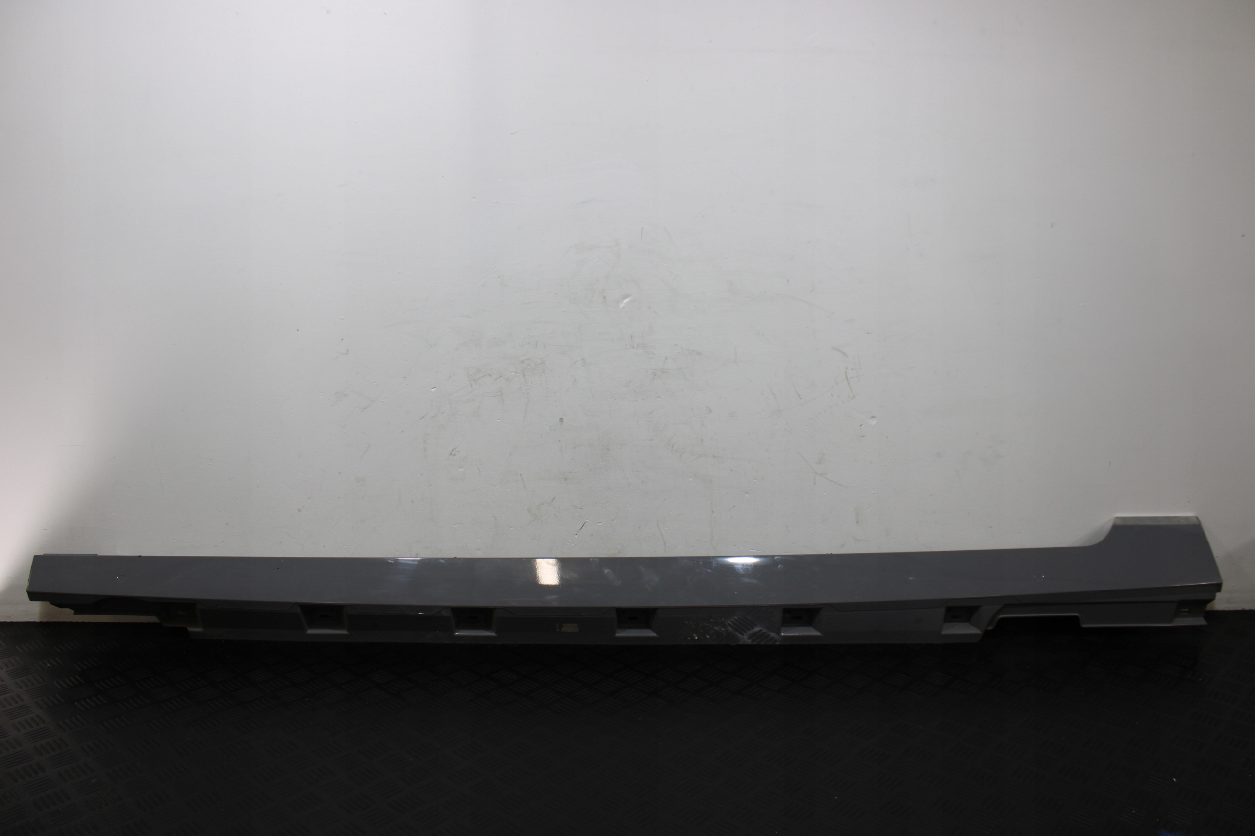 cap threshold left threshold left VW PASSAT B8 3G0 3G9 LIFT 1,4GTE 3G0853857F