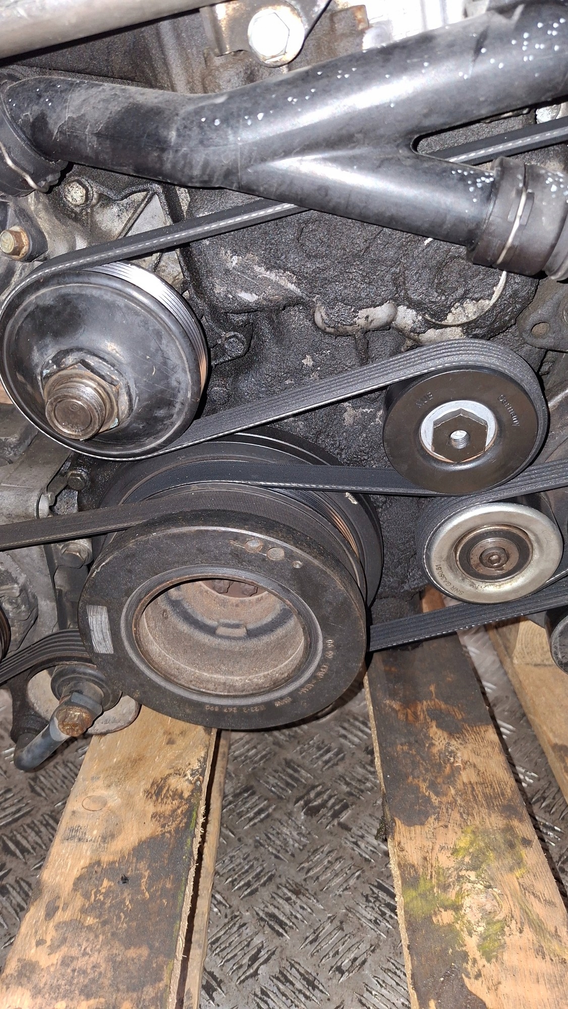engine pillar Z UKLADEM PALIWOWYM BMW E39 M57D30 193KM