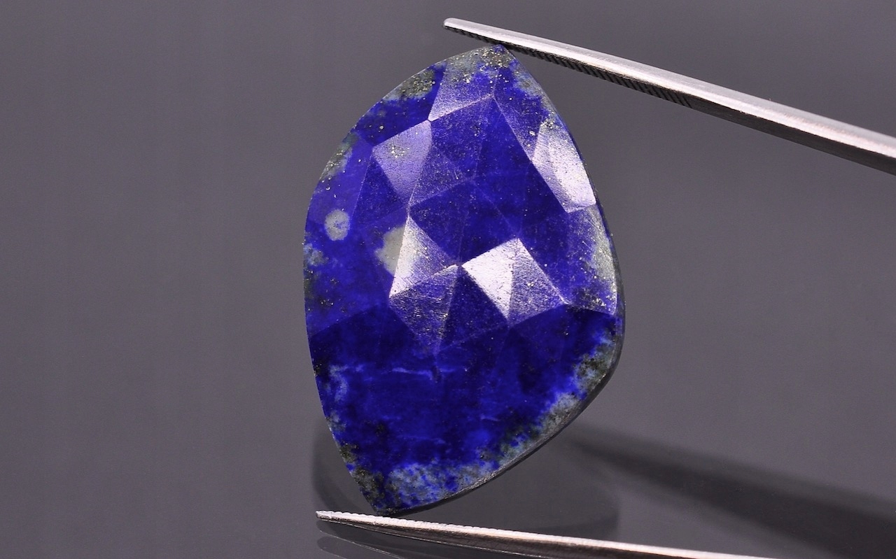 Lapis lazuli rozeta fantazijní 30x20 mm