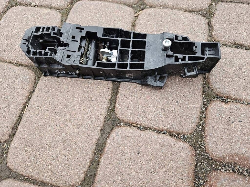 holder handles front rear part right bracket OPEL ASTRA L 6 VI 9849924580