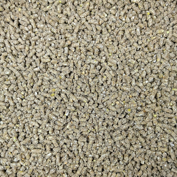 Karma dla kur UTIL-PASZ Nioska z marchewką i prosem 25 kg Marka inna