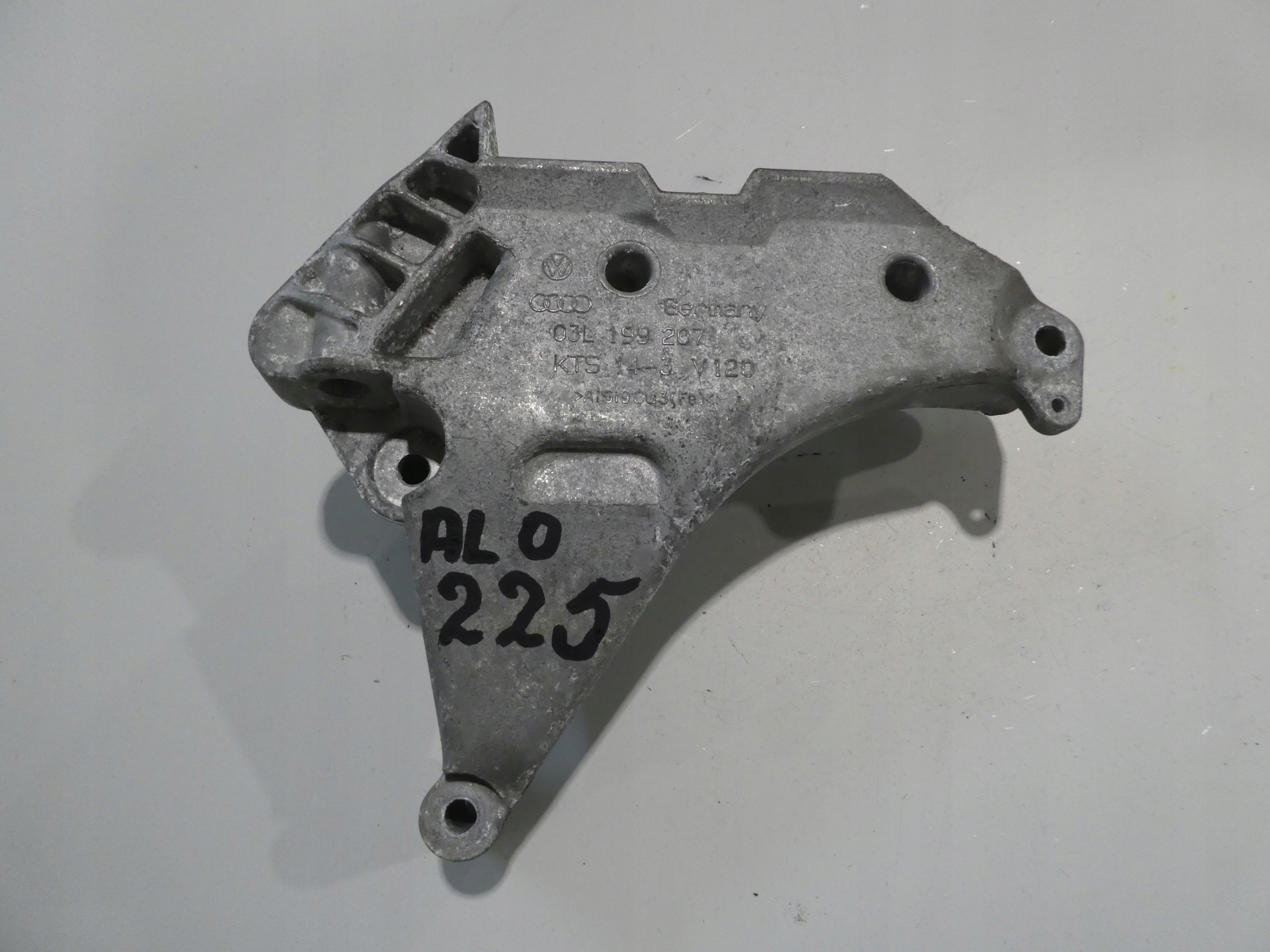 holder engine mount VW SKODA SEAT 03L199207