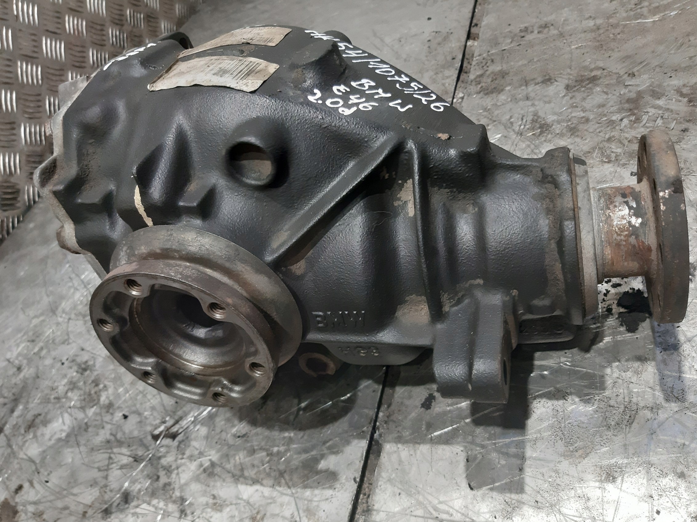 dyfer diferenciál DUZA GLOWA diferenciál záď BMW E46 2.0d 3.07