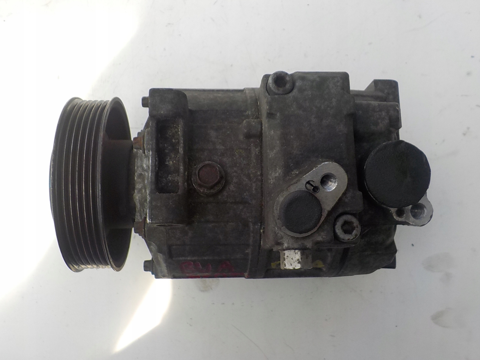 Golf V Audi A3 8P 2.0 компрессор 1K0820803L