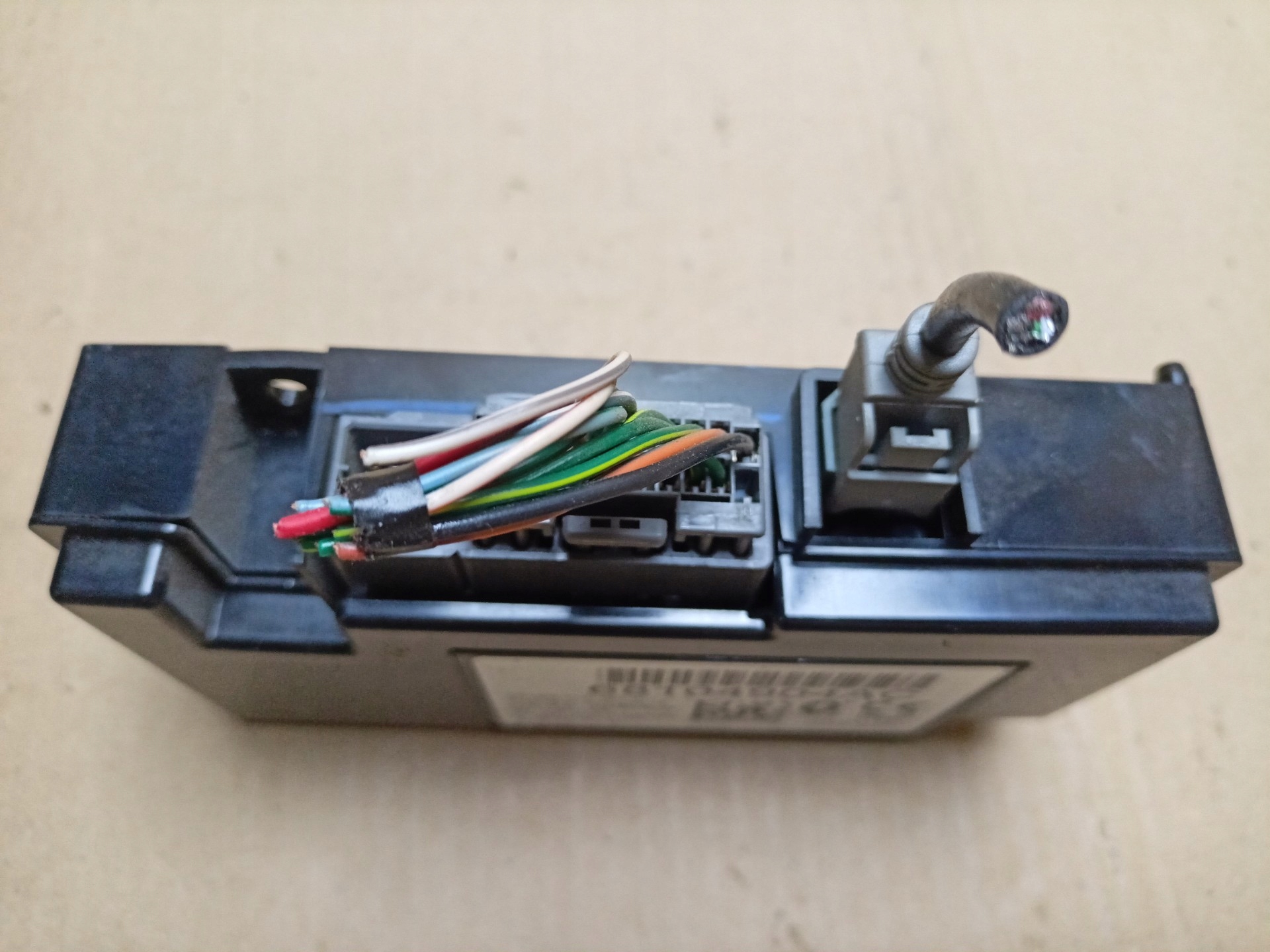 control unit Bluetooth Chrysler Town and Country 5 facelift 2012 68104904AC