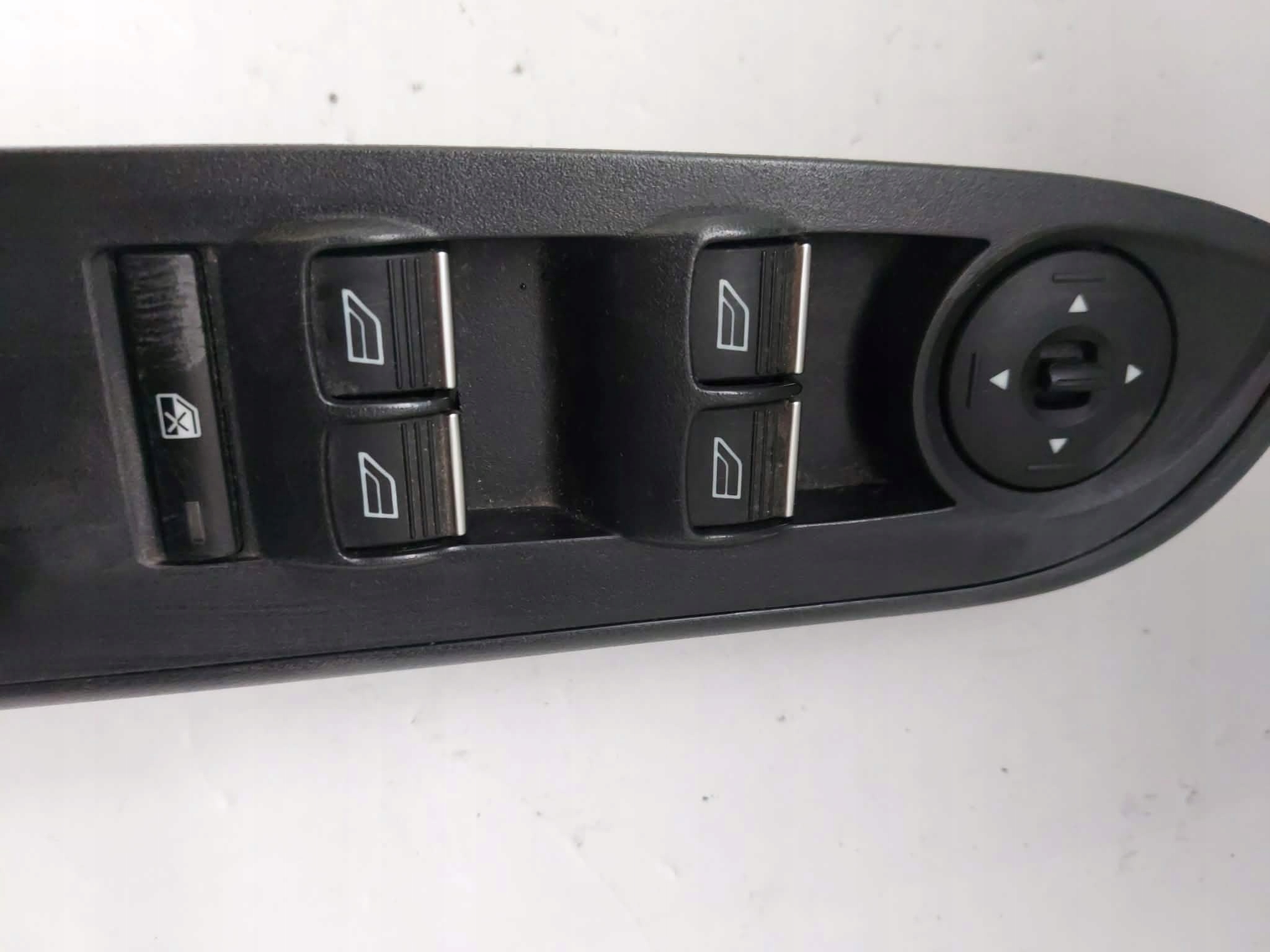 control panel of the window front left FORD B-MAX F1ET14A132AB EUROPA