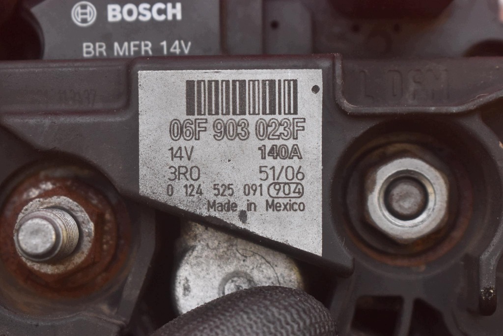 alternator 06F903023F VW JETTA 5 V 1.9 TDI 105 KM 05-11