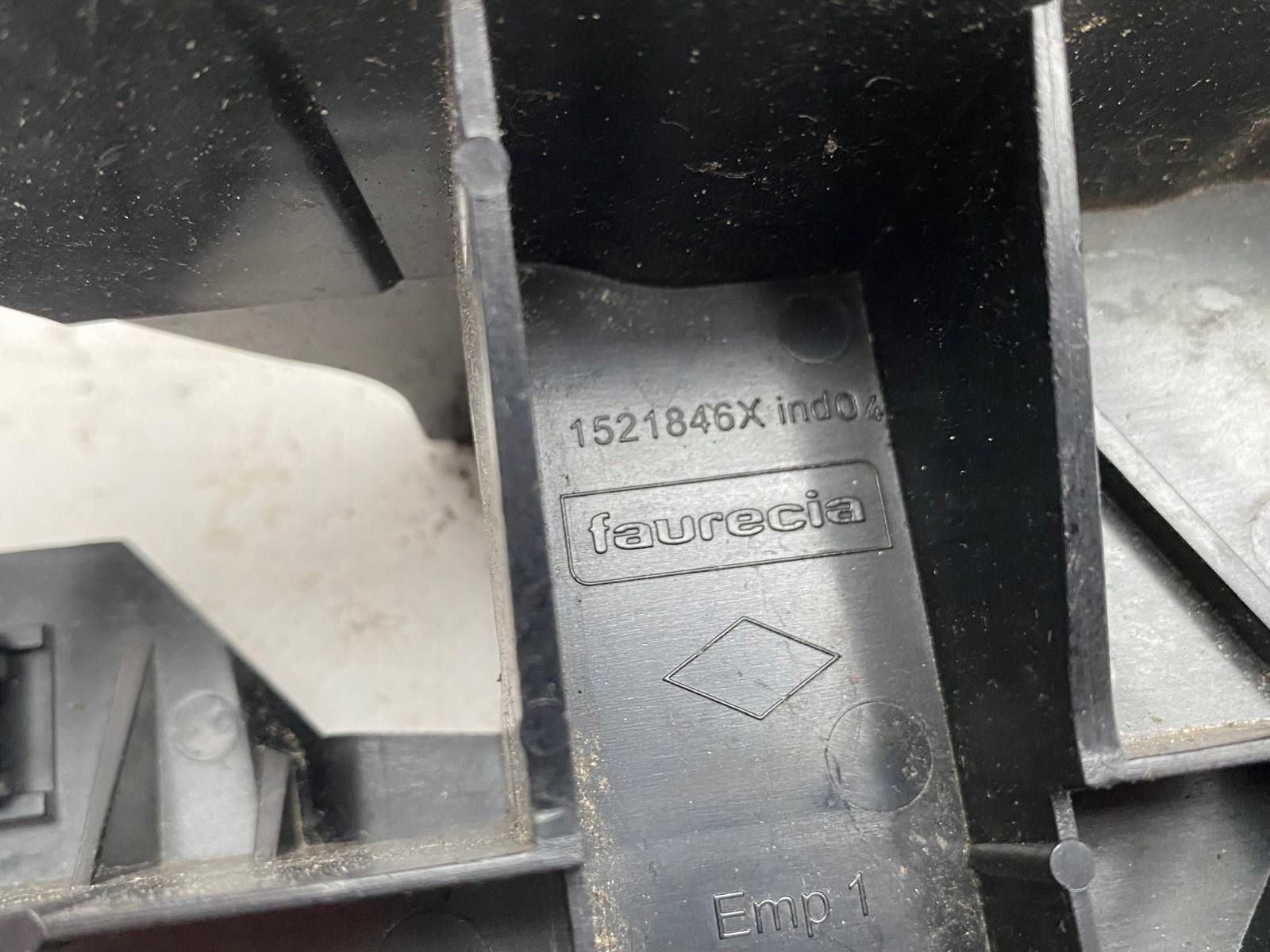SMART 453 TWINGO III beam tip right front