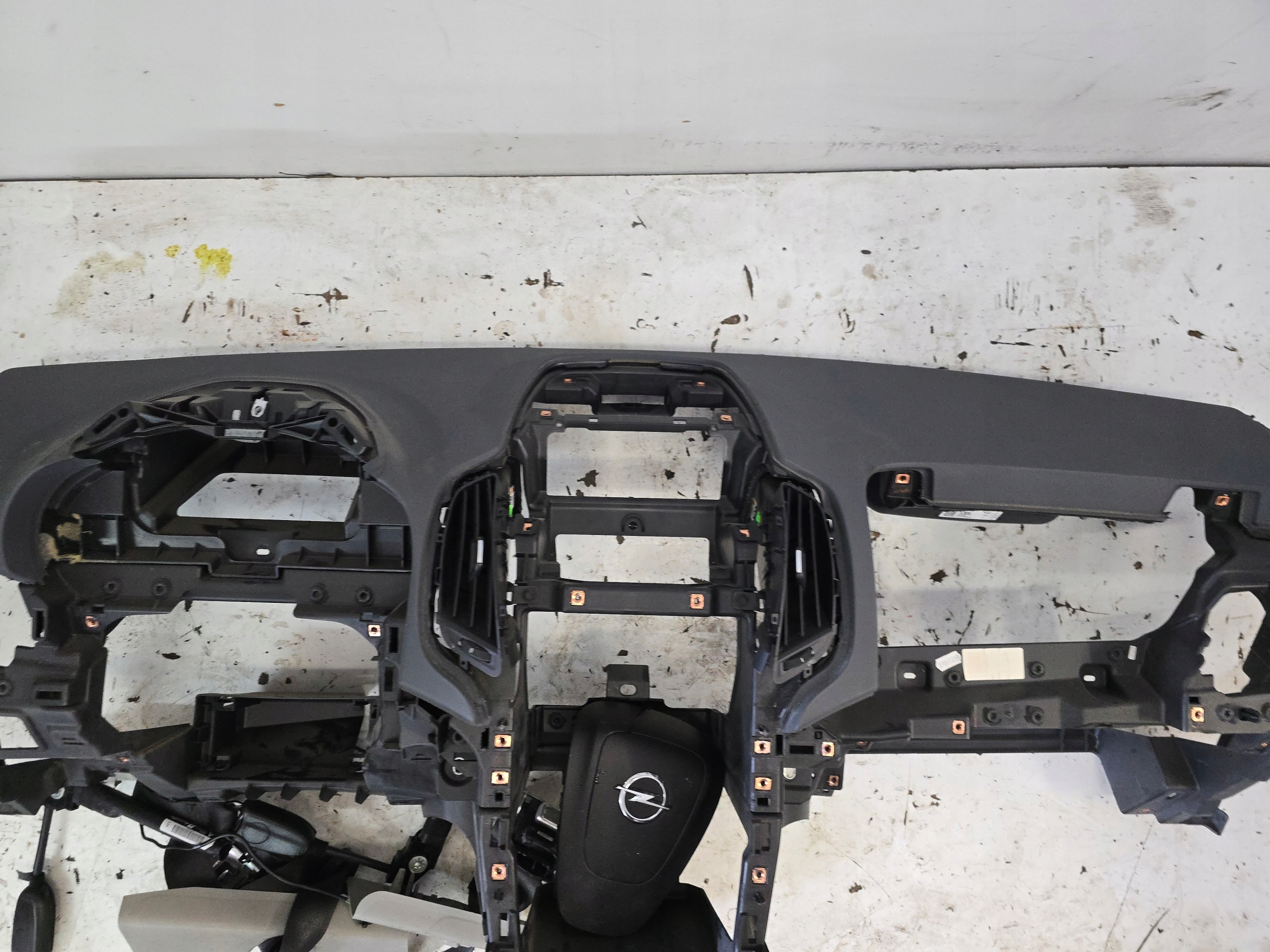 OPEL ZAFIRA C dashboard console airbags tension belts original grey