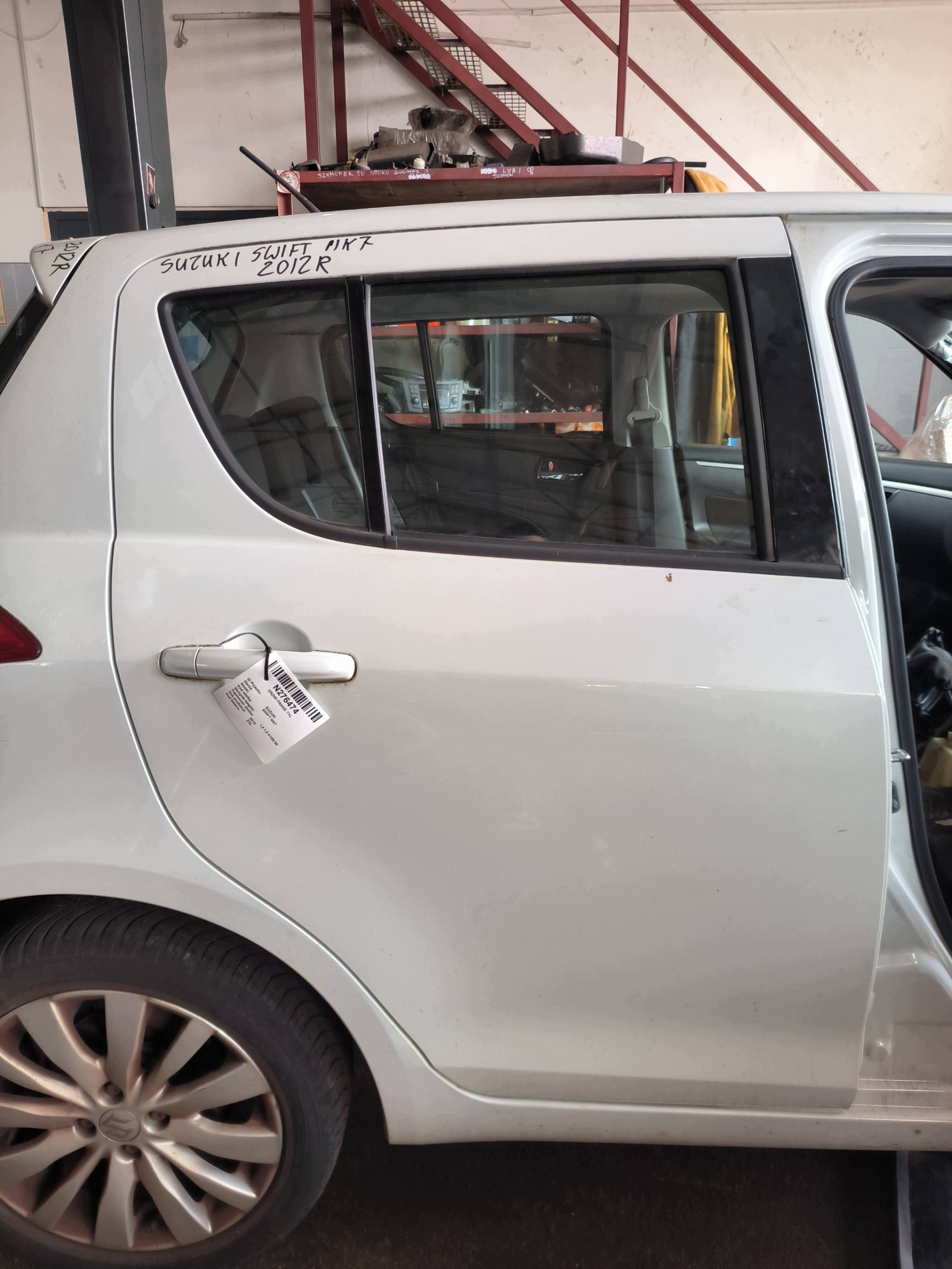 Tür rechts heck ZNL SUZUKI SWIFT MK7 5D HB