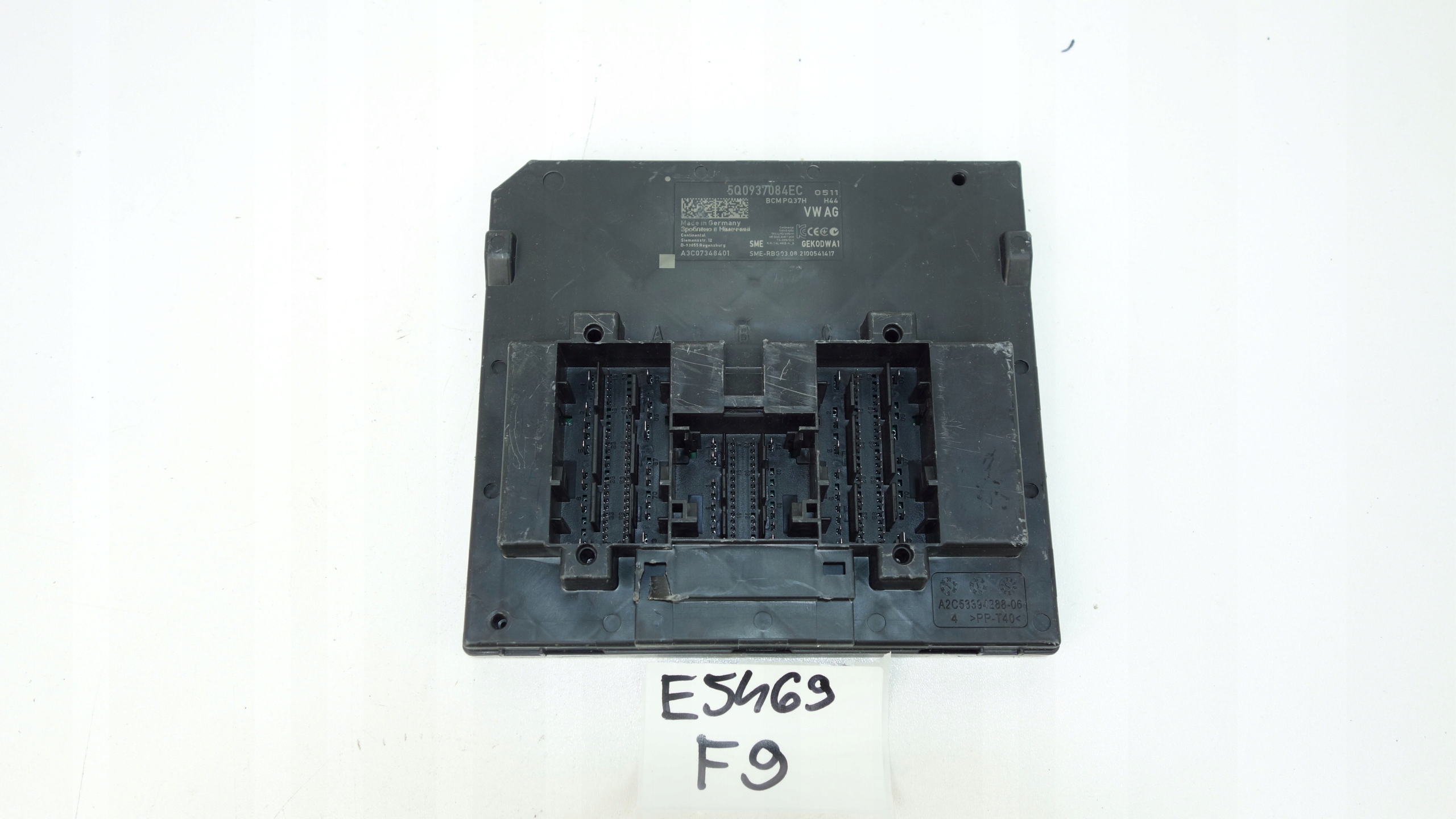 module control unit BCM KOMFORTU AUDI VOLKSWAGEN SKODA 5Q0937084EC
