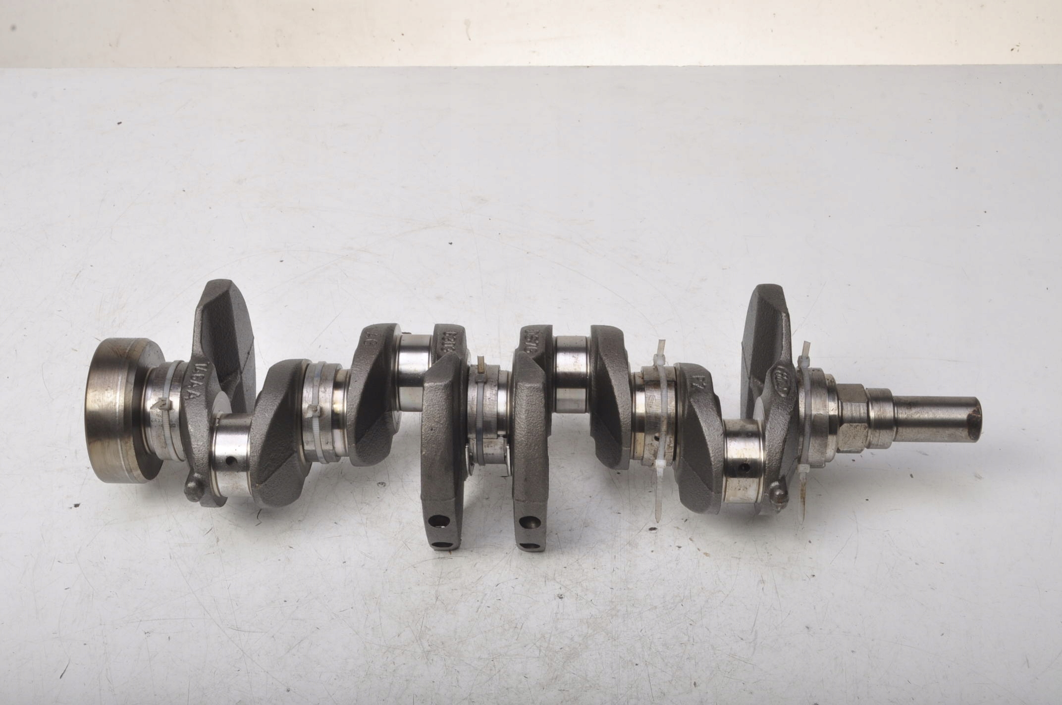 FORD KUGA MK2 1.5 ECO WAŁ KORBOWY DS7G-6303-AC