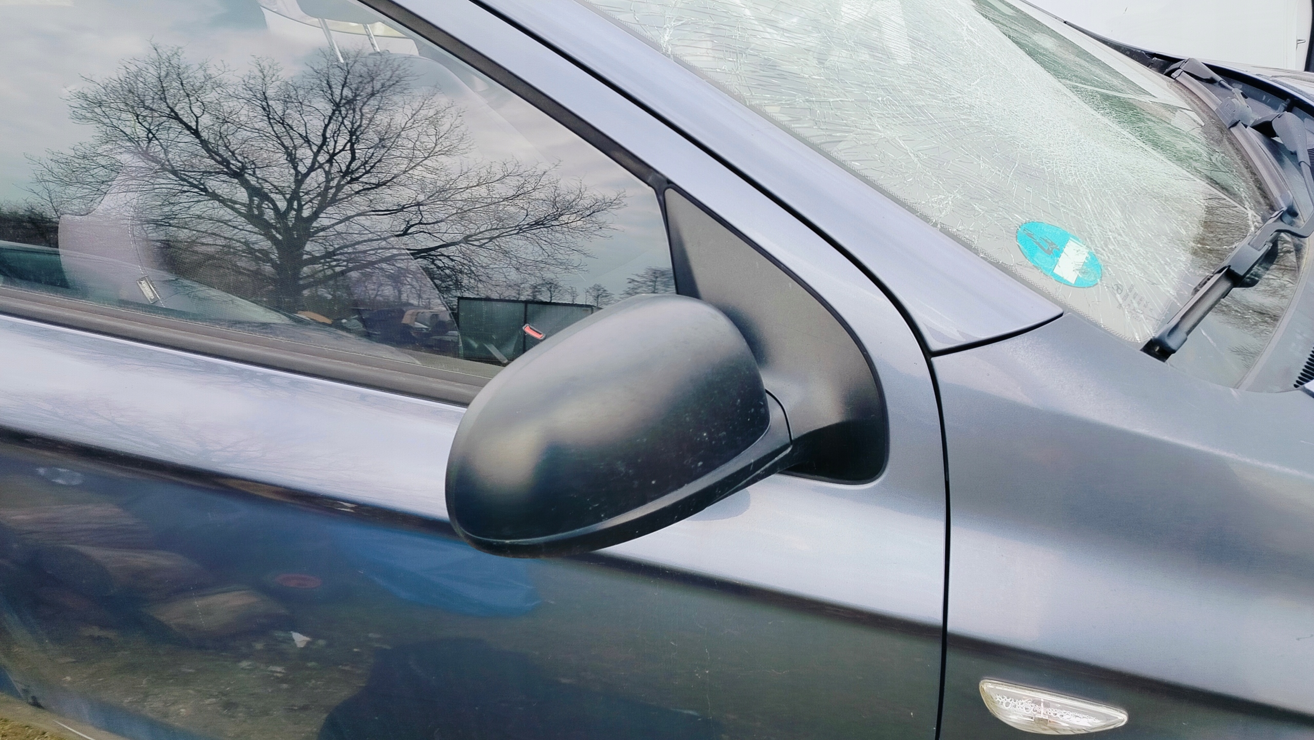 mirror left right manually HYUNDAI i20 and 2008R-12