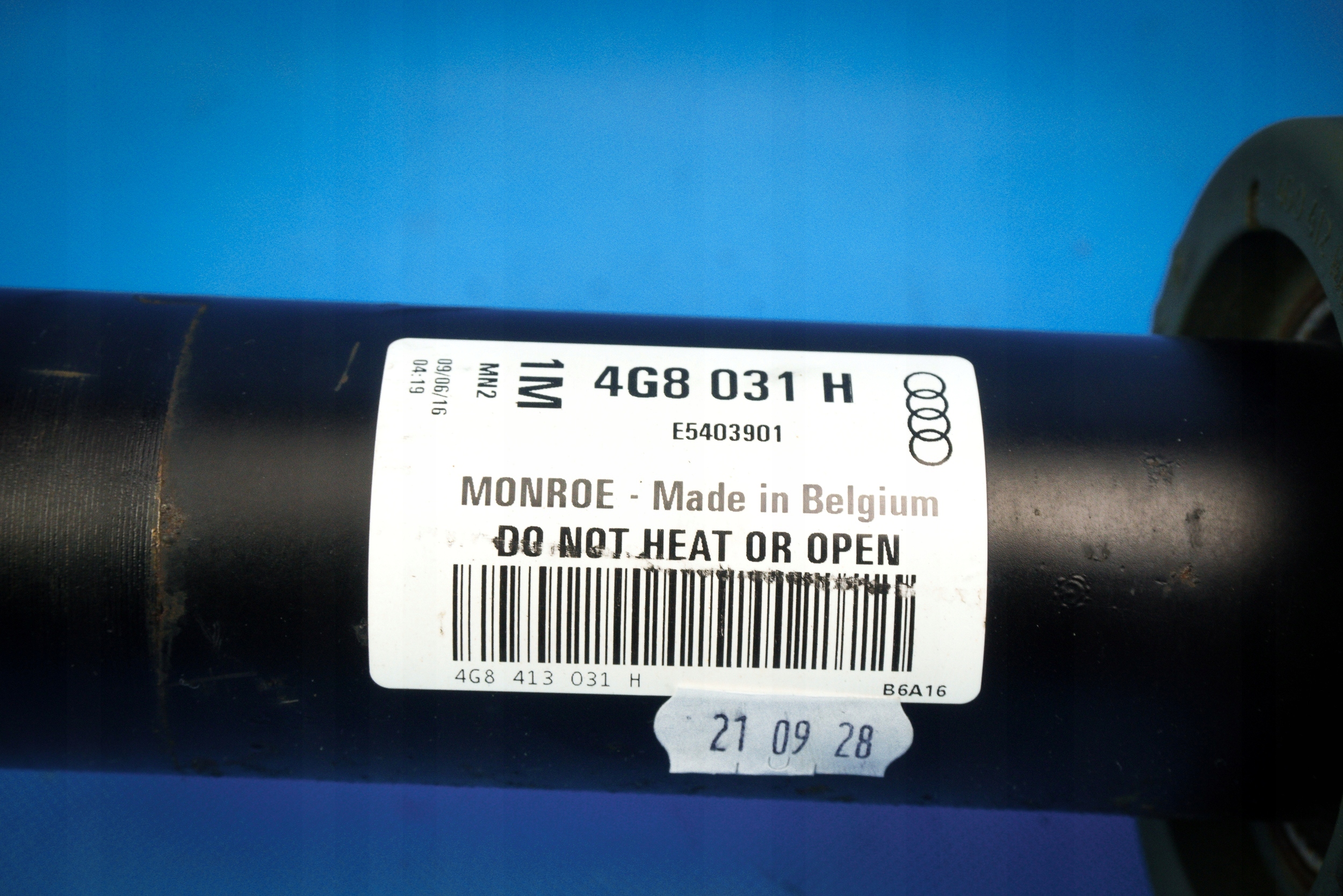 shock absorber front Audi A7 4G8 4G8413031H