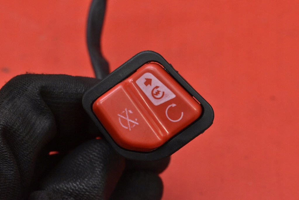 Interruttore ZAPLONU KILLSWITCH SUZUKI UZ125 ADDRESS 8 KM 22R