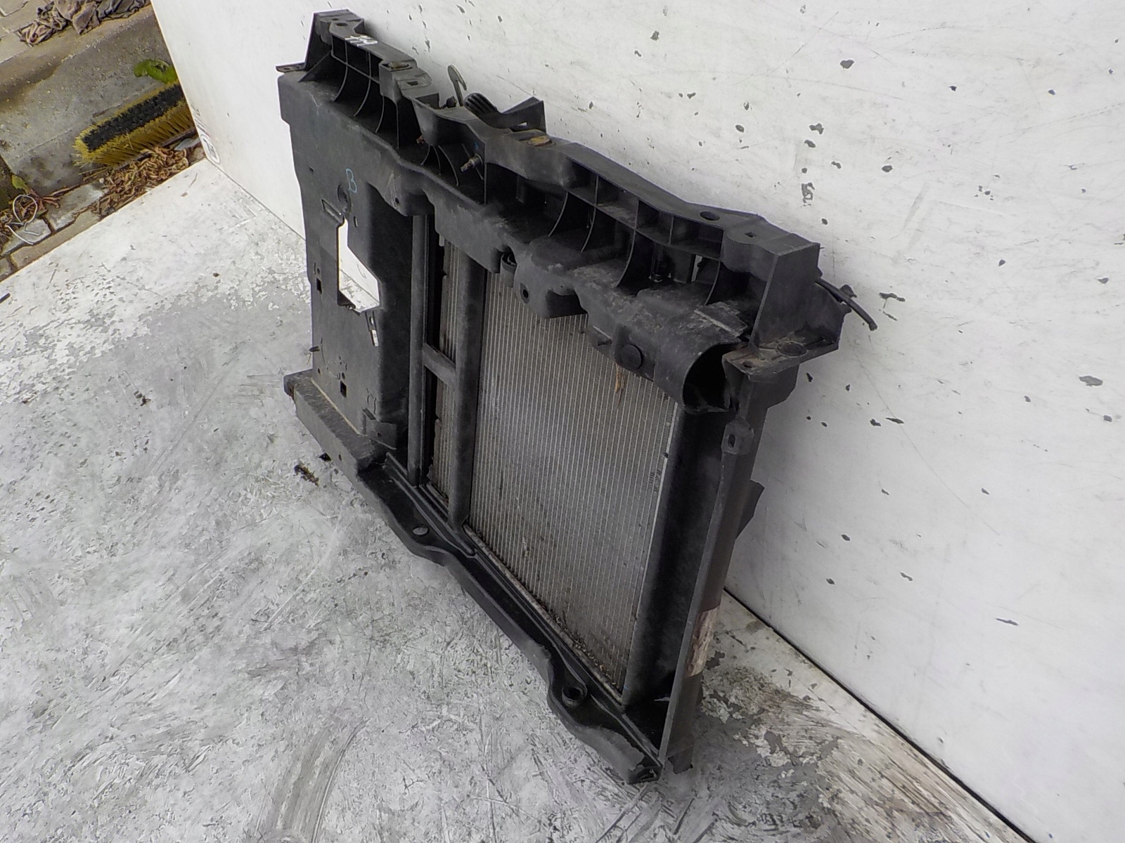 749 CITROEN C3 II LIFT 1.2 VTI support panel for radiators sider radiator