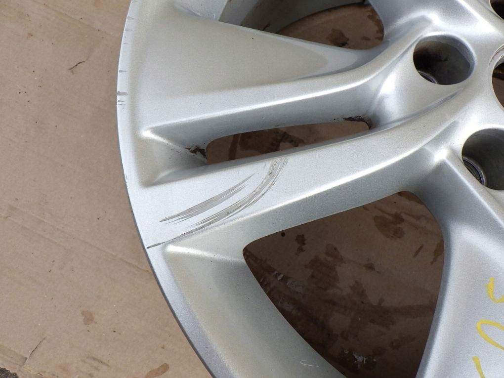 OPEL 7.0 J x 17 5 x110 ET 35 disk hliníkový